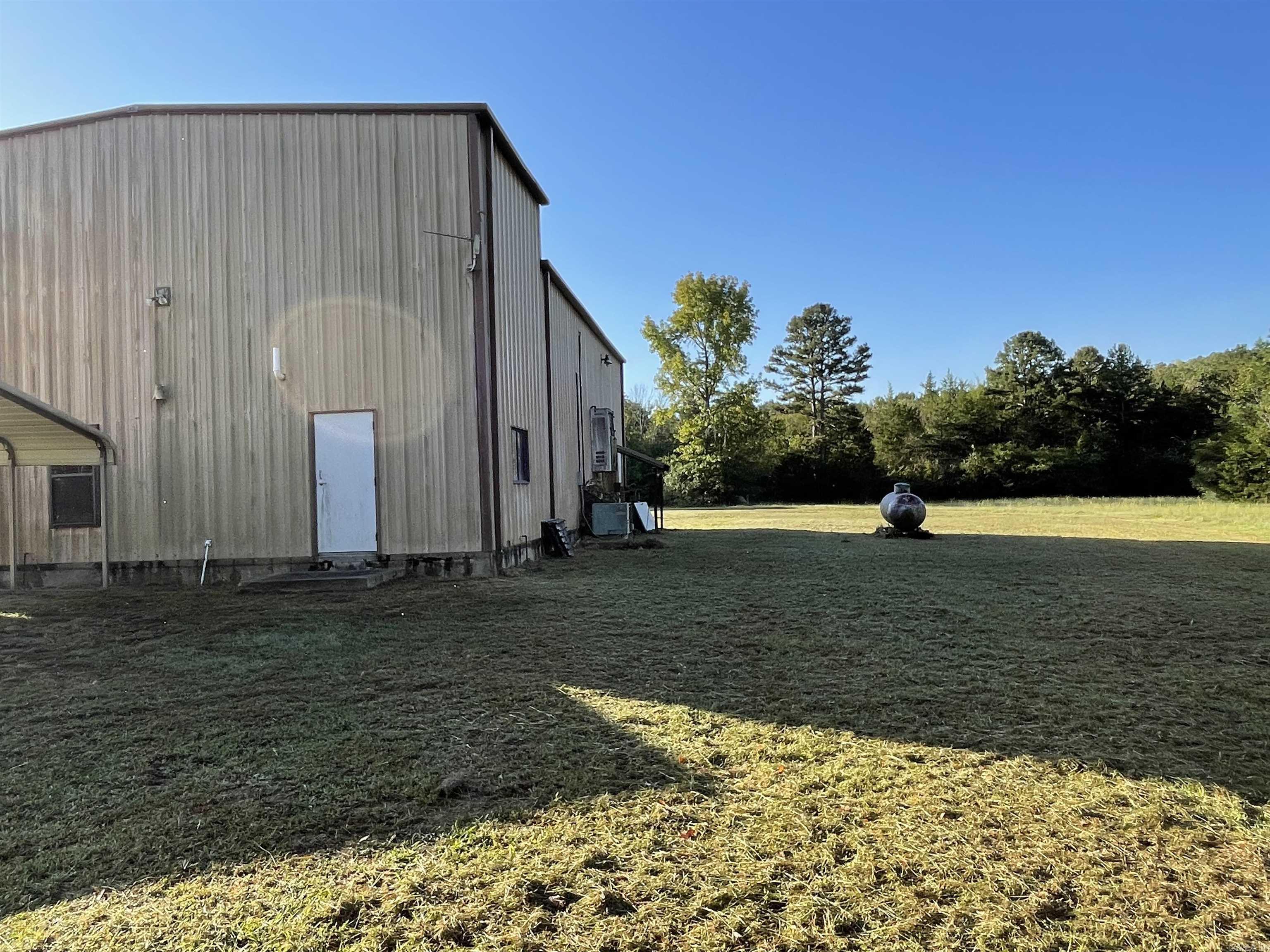 74 Lake Ice Road Higden, AR 72067