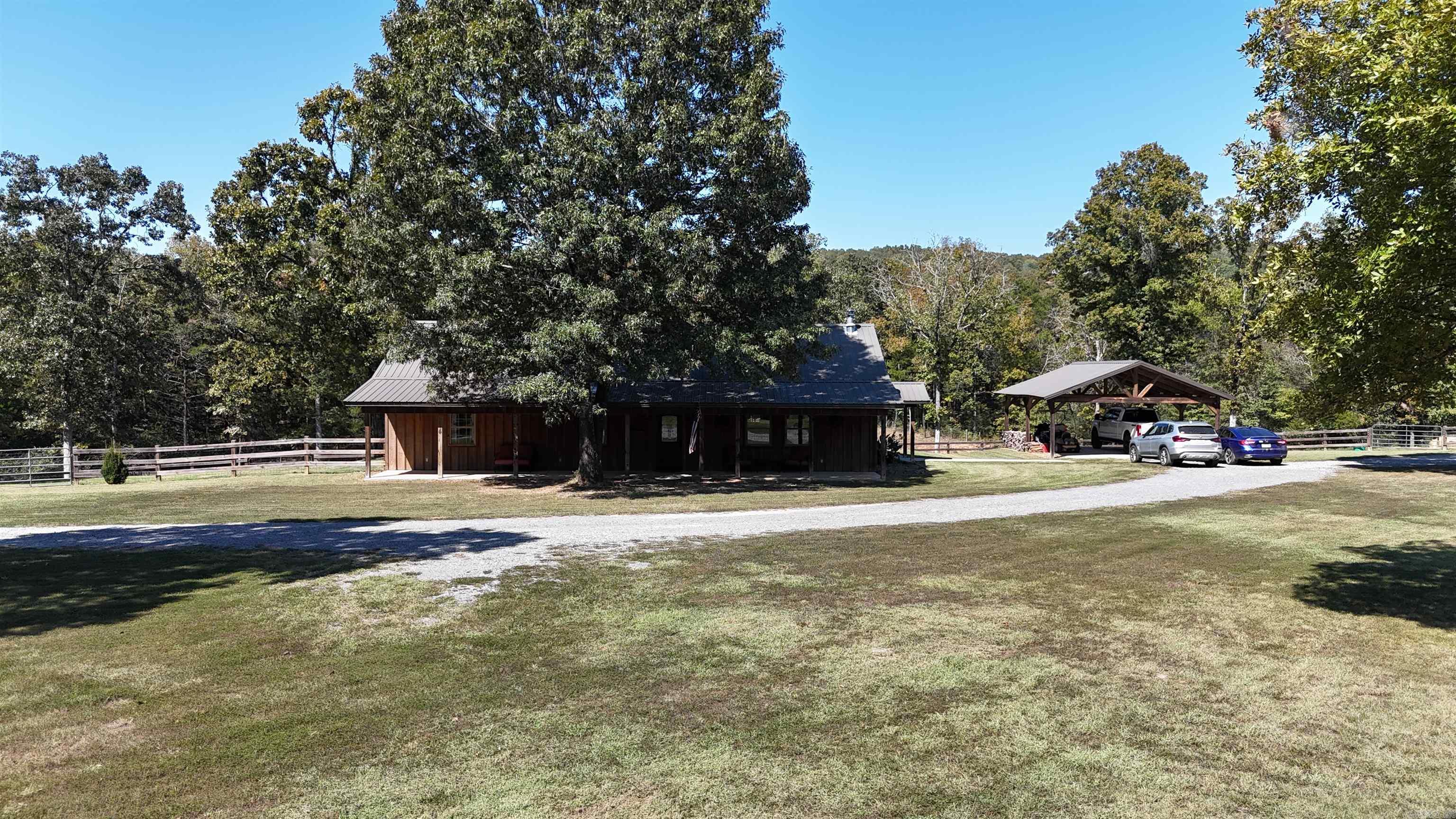 18  Kenwood  Greenbrier, AR