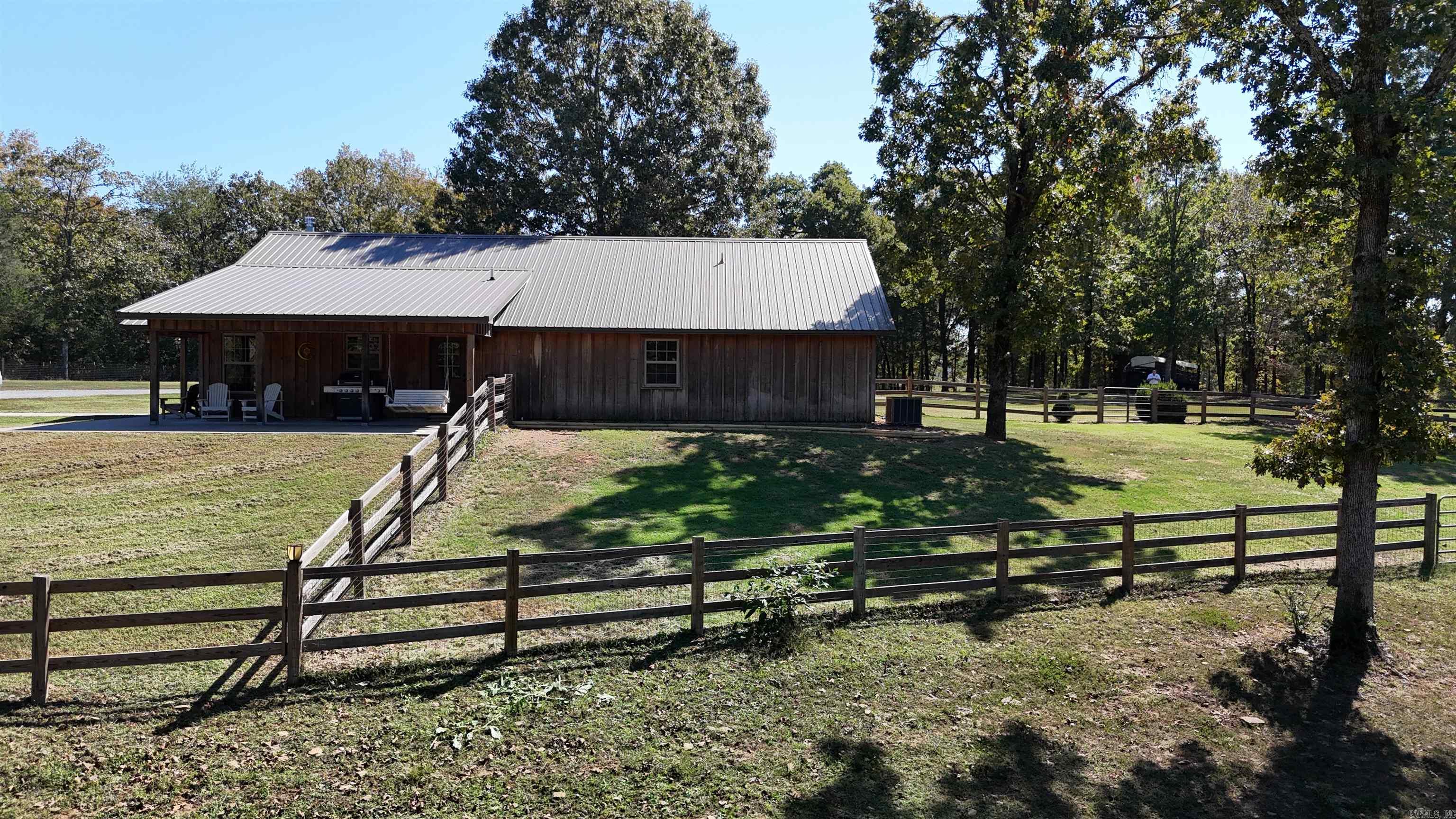18  Kenwood  Greenbrier, AR