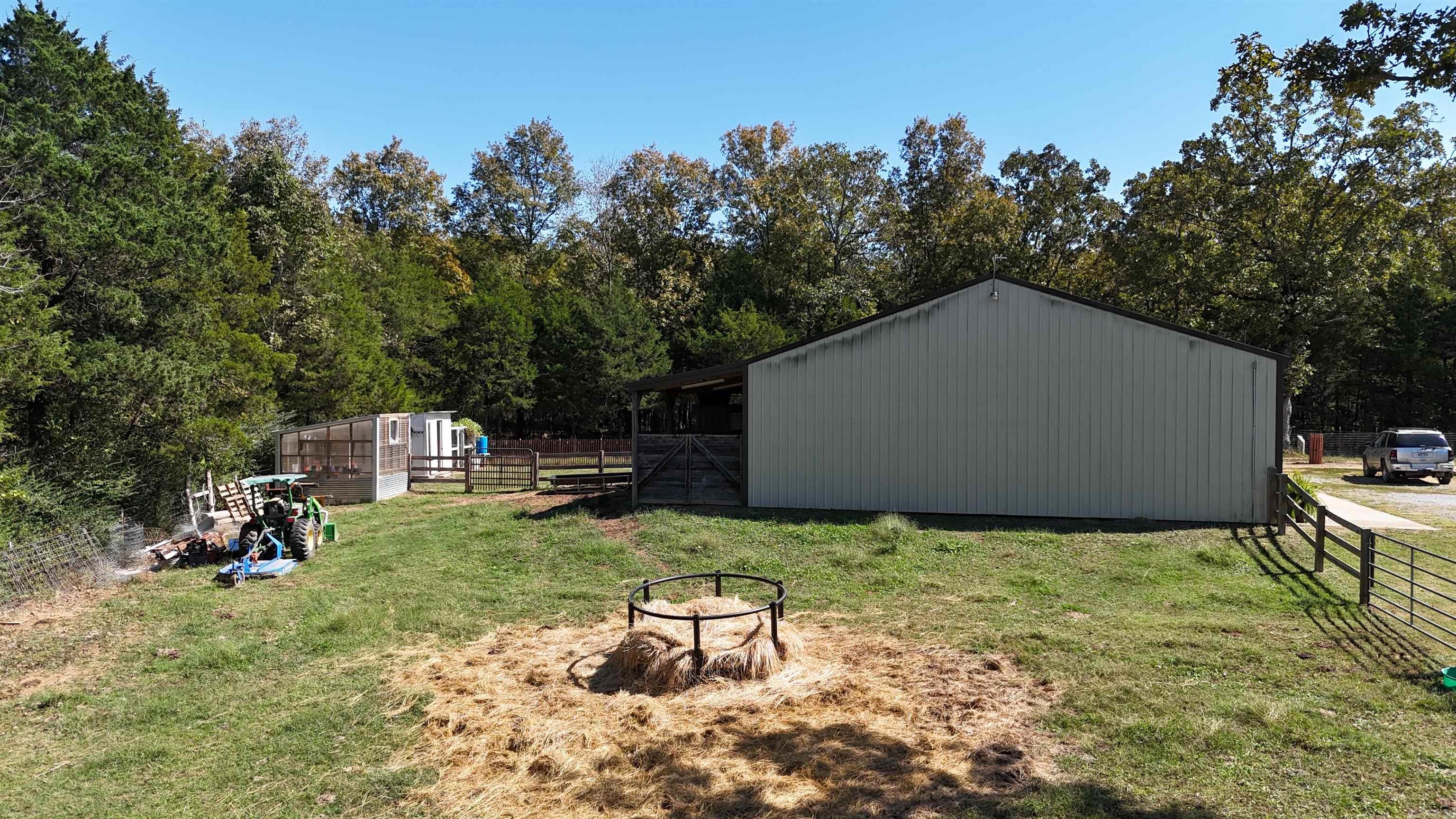 18  Kenwood  Greenbrier, AR