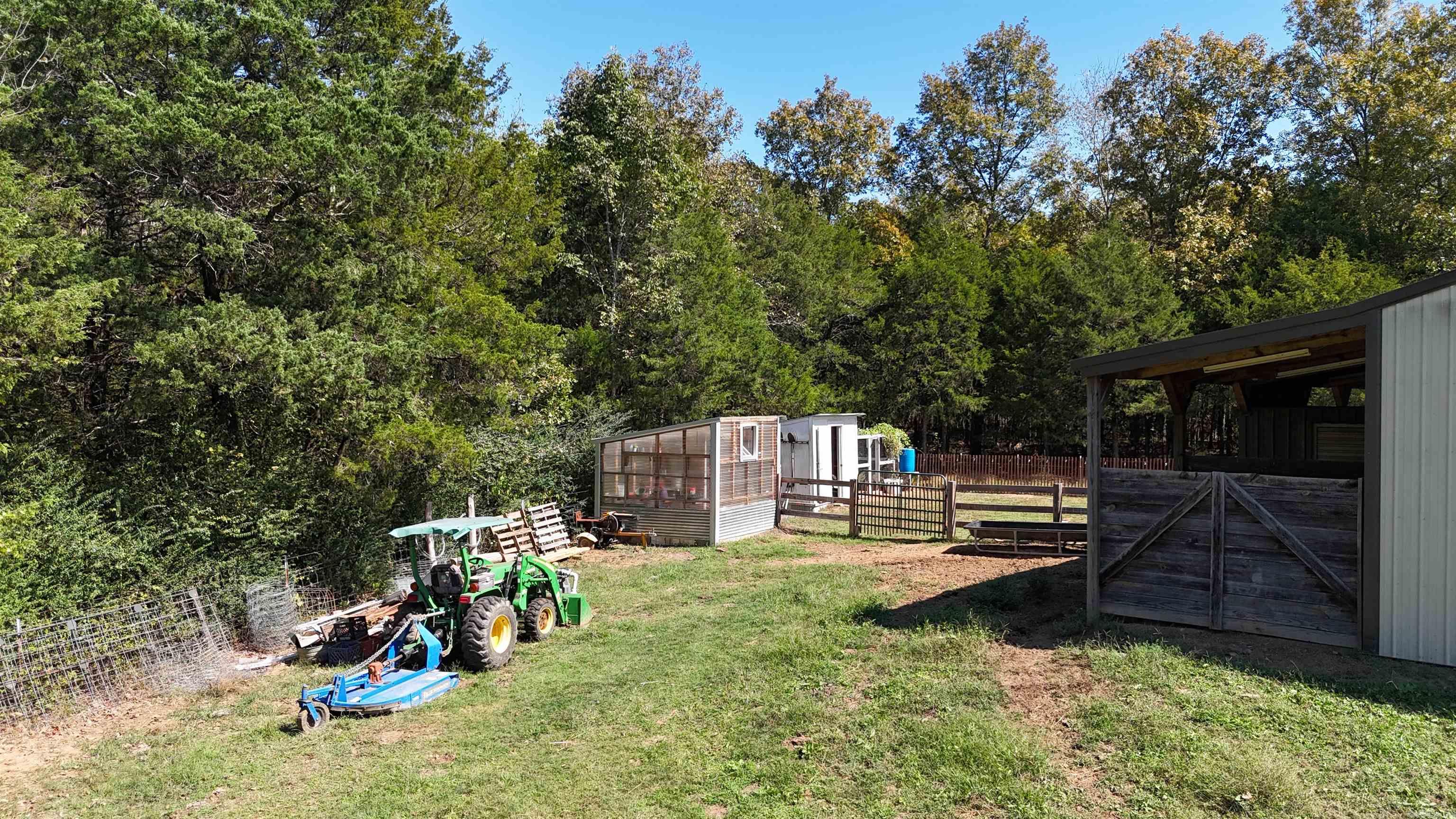 18  Kenwood  Greenbrier, AR