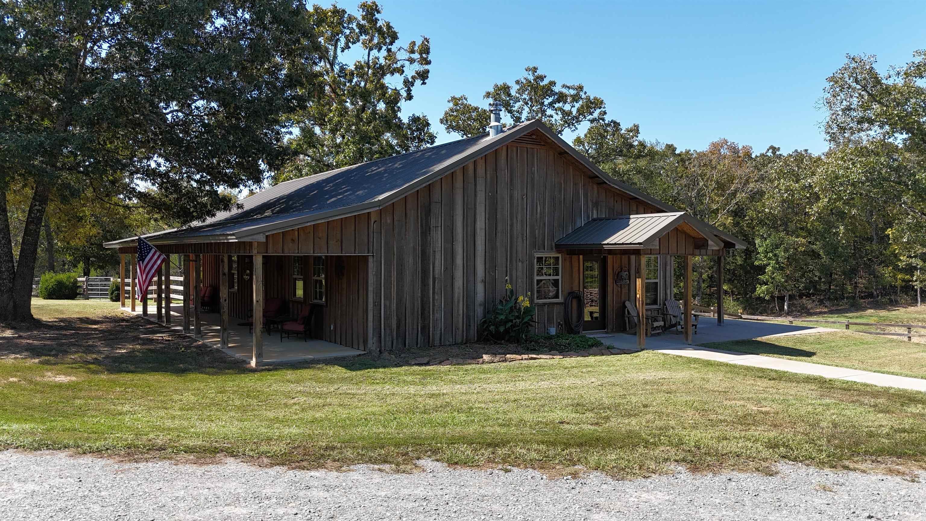18  Kenwood  Greenbrier, AR