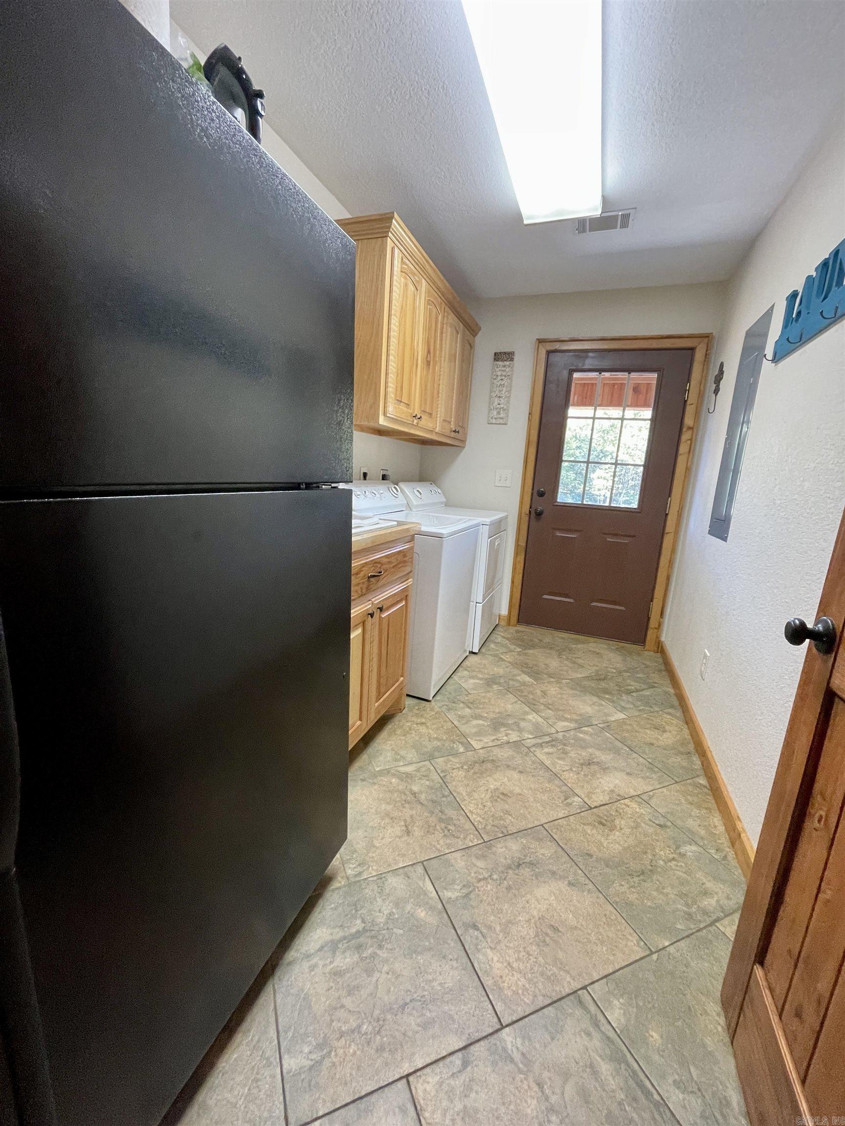 18  Kenwood  Greenbrier, AR