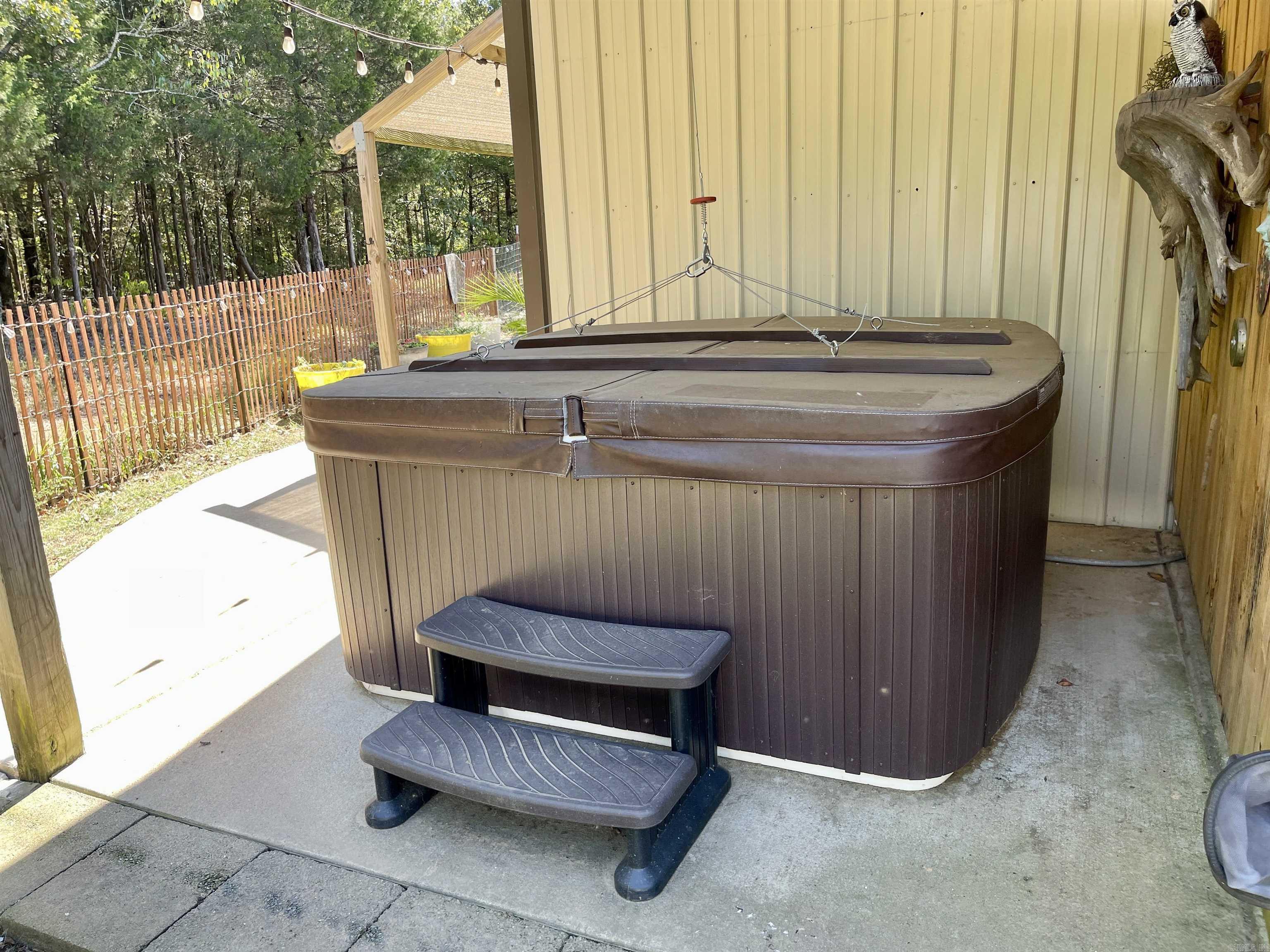 18  Kenwood  Greenbrier, AR