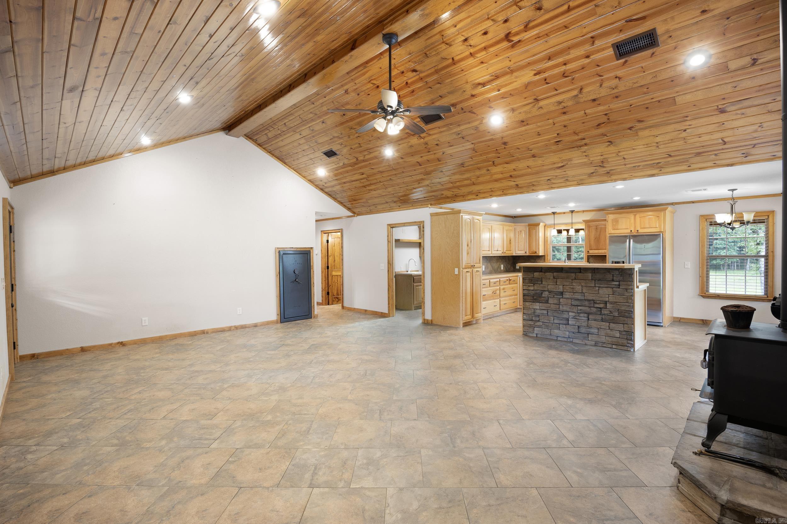 18 Kenwood  Greenbrier, AR