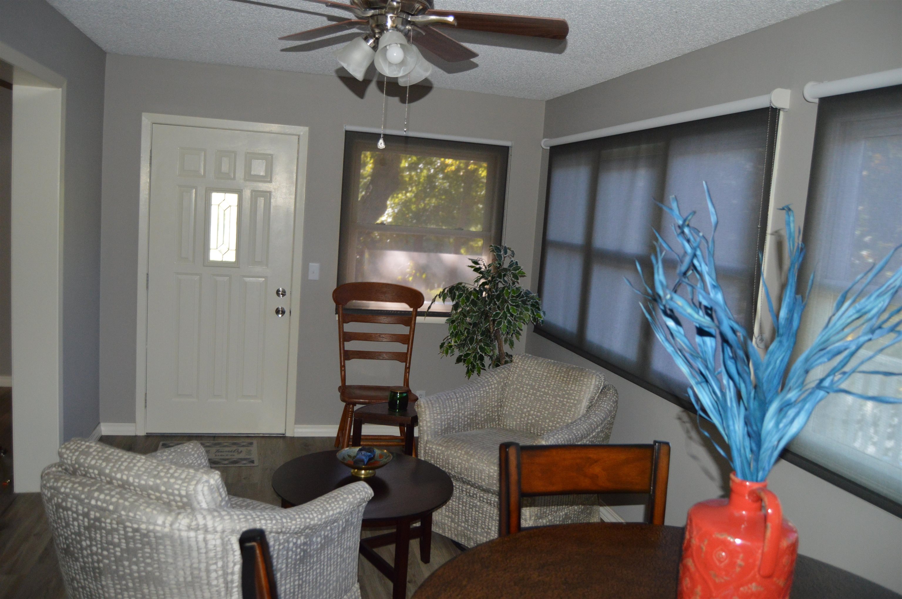 252 E Lakeshore Drive Cherokee Village, AR 72529