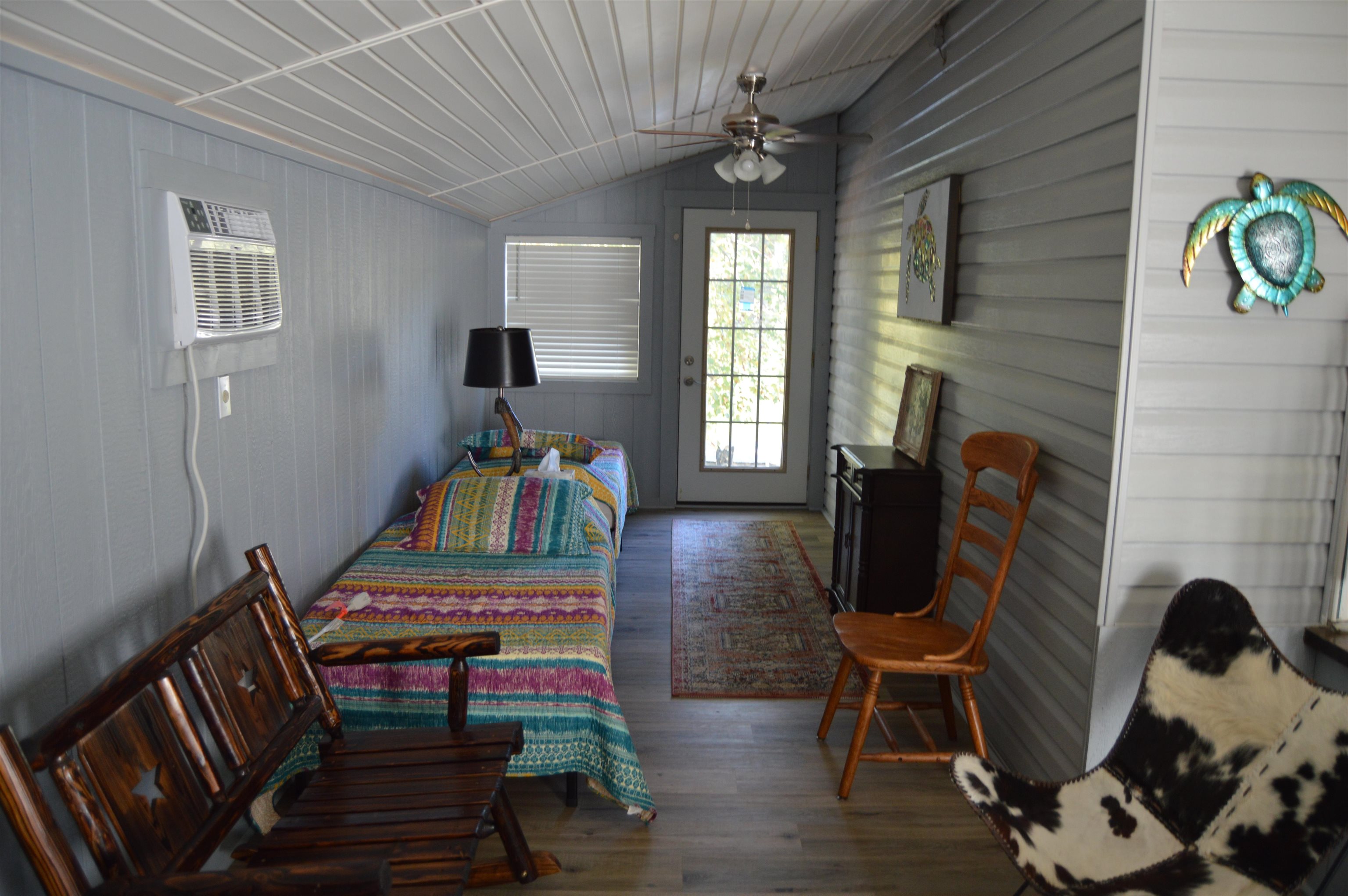252 E Lakeshore Drive Cherokee Village, AR 72529
