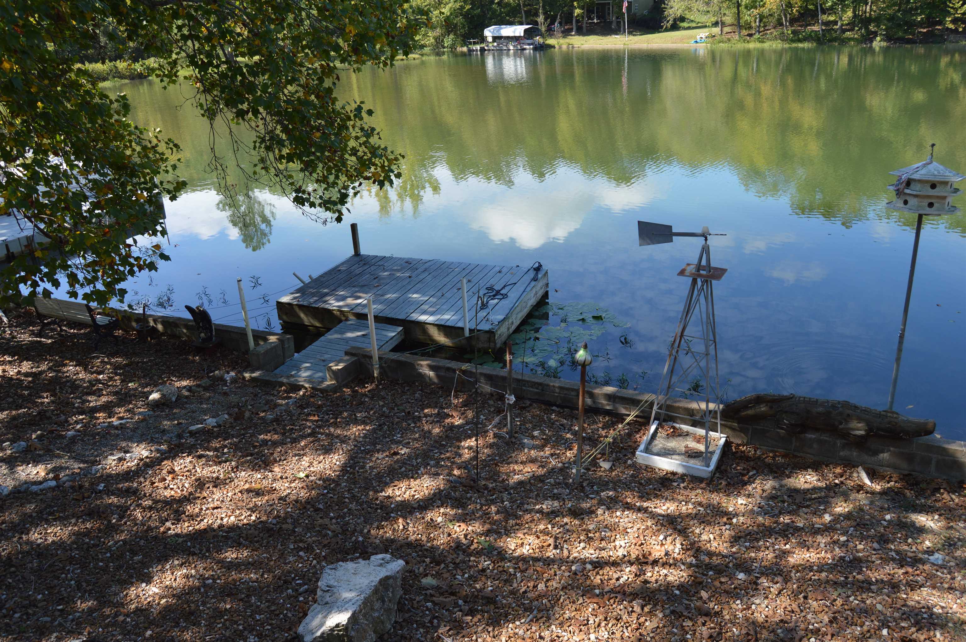 252 E Lakeshore Drive Cherokee Village, AR 72529