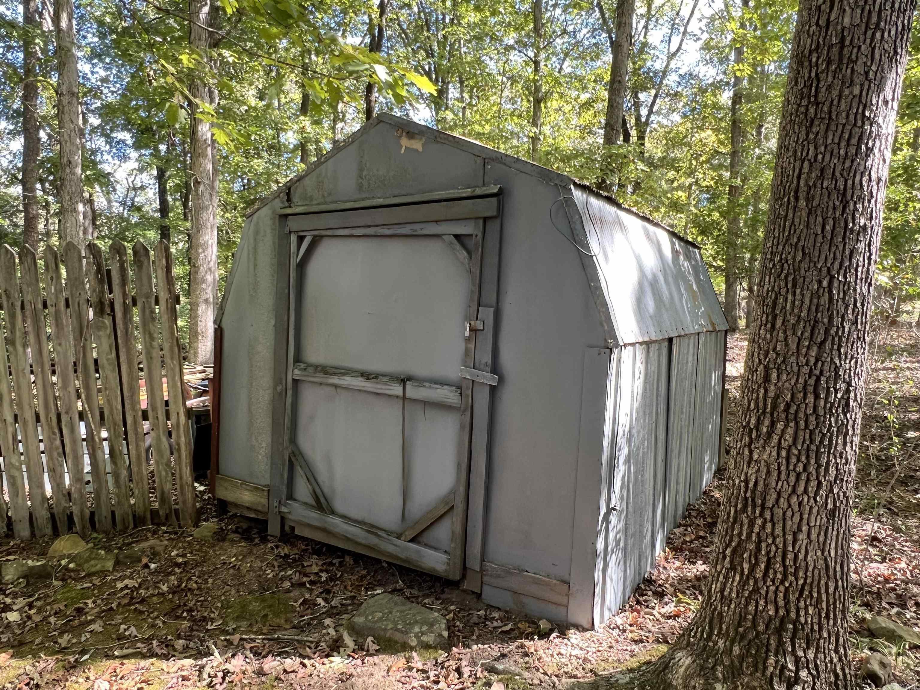 90  Lake  Drasco, AR
