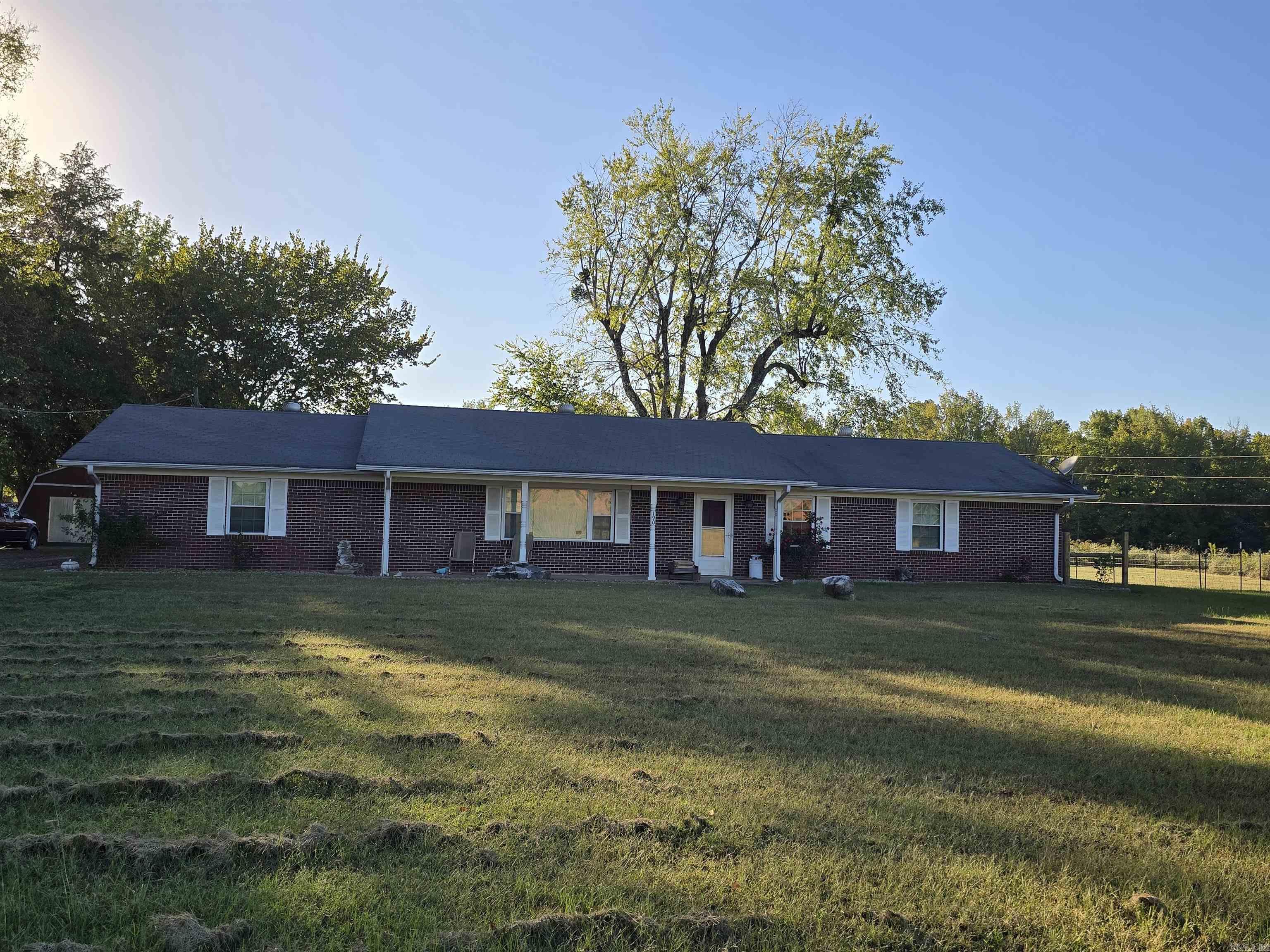 190  Polk Road 52  Mena, AR