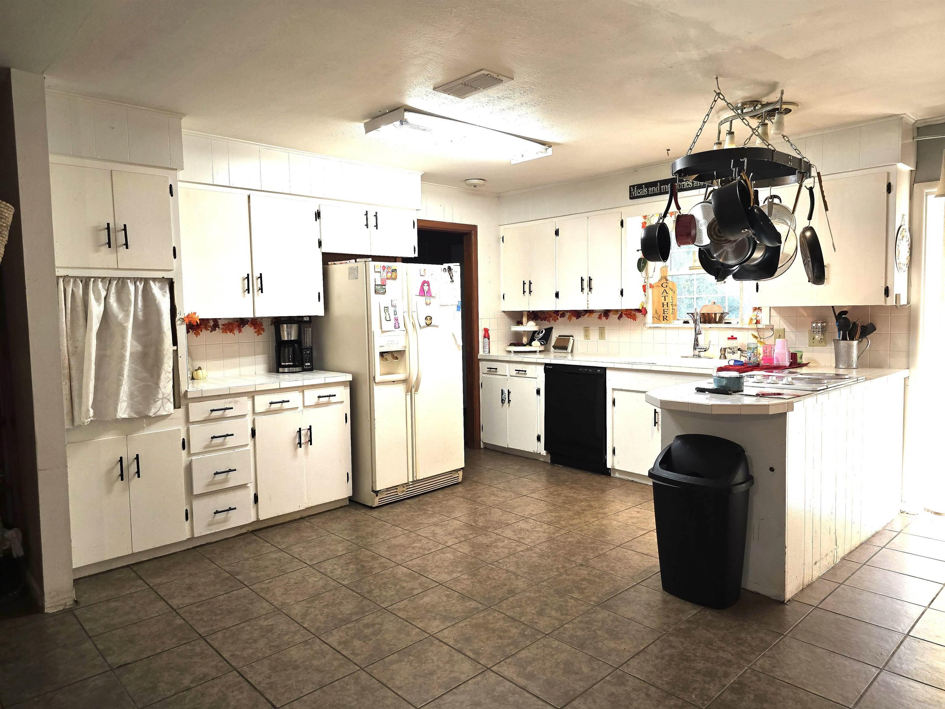 190  Polk Road 52  Mena, AR