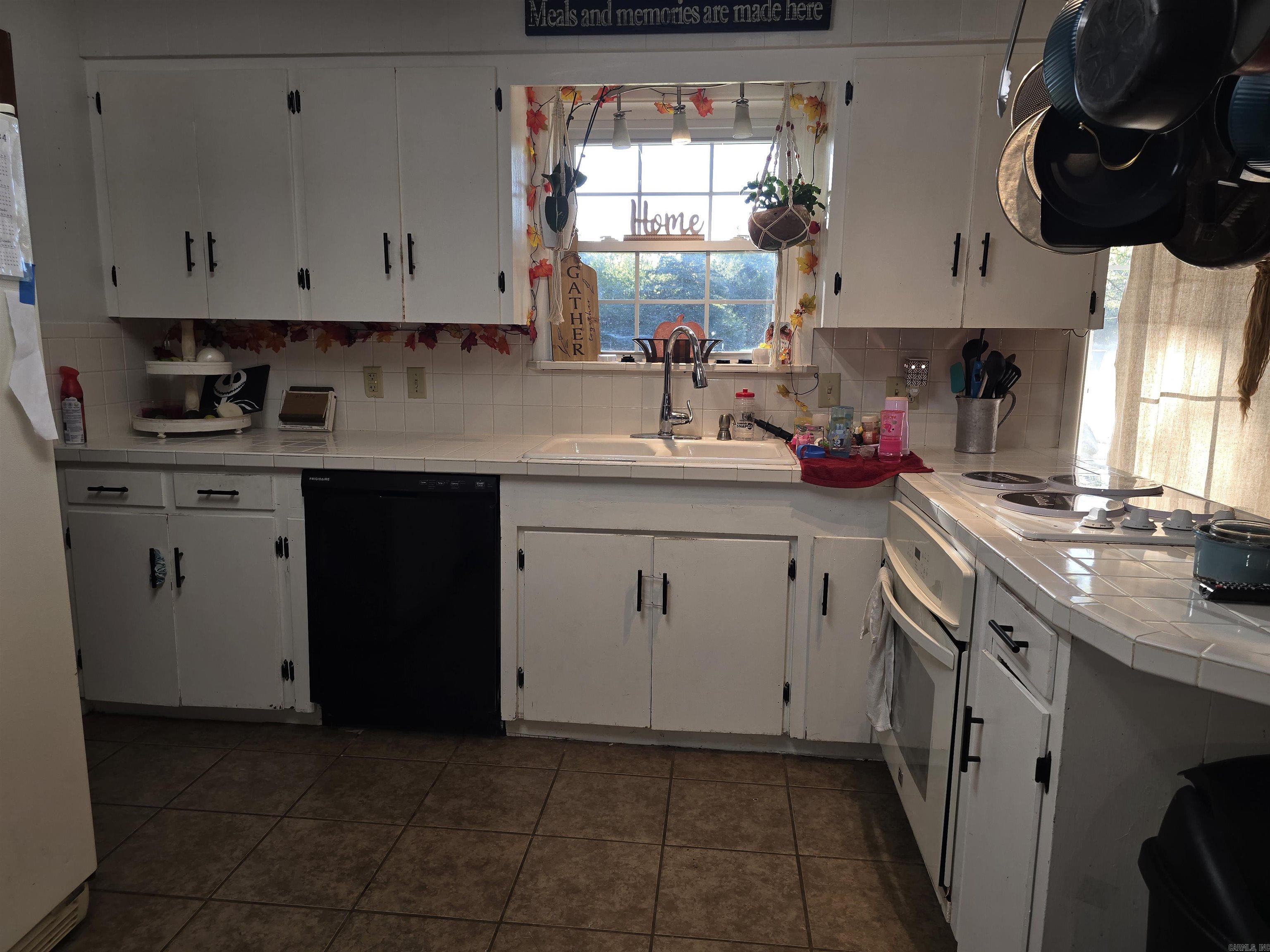 190  Polk Road 52  Mena, AR