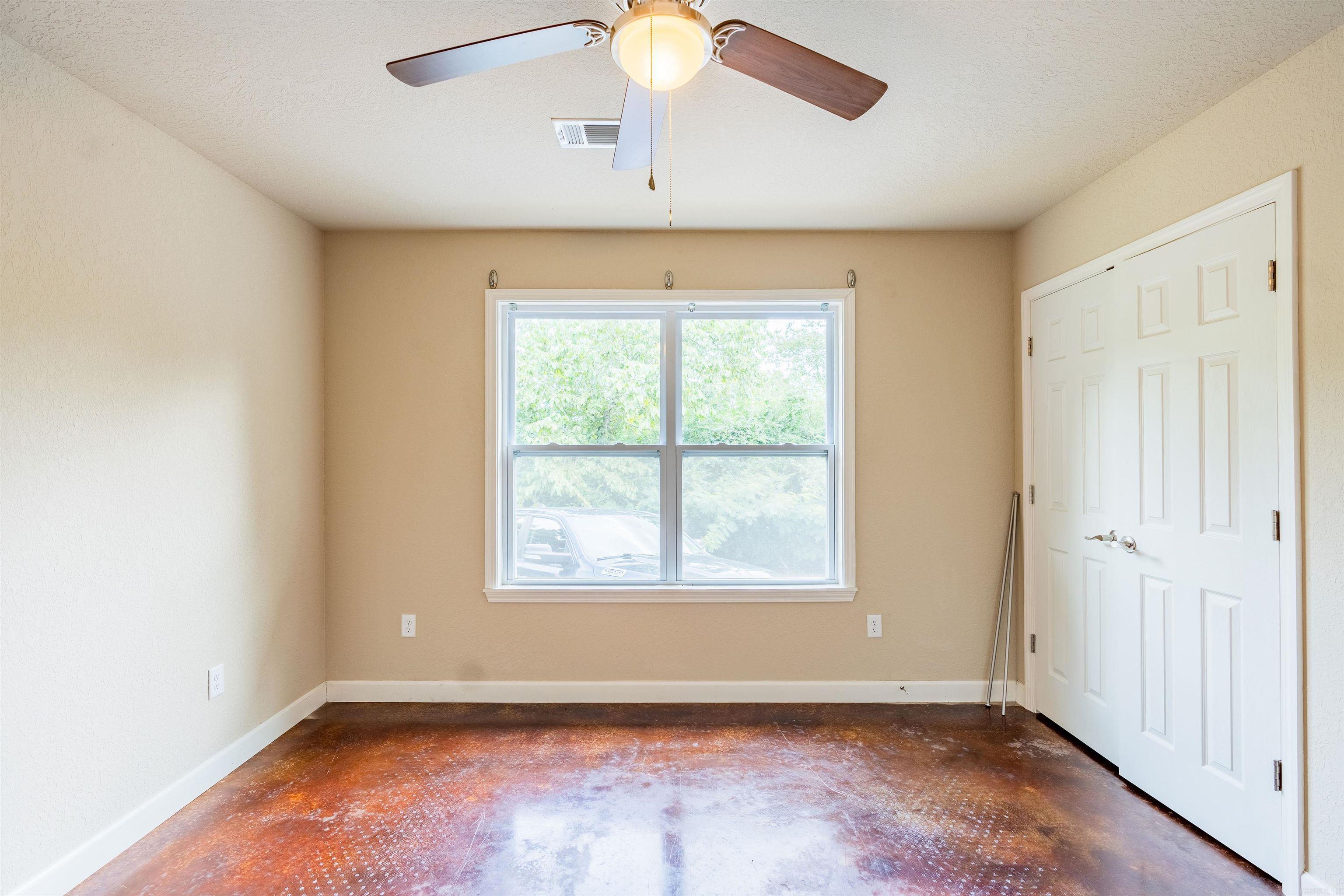 511 S 14th  Heber Springs, AR