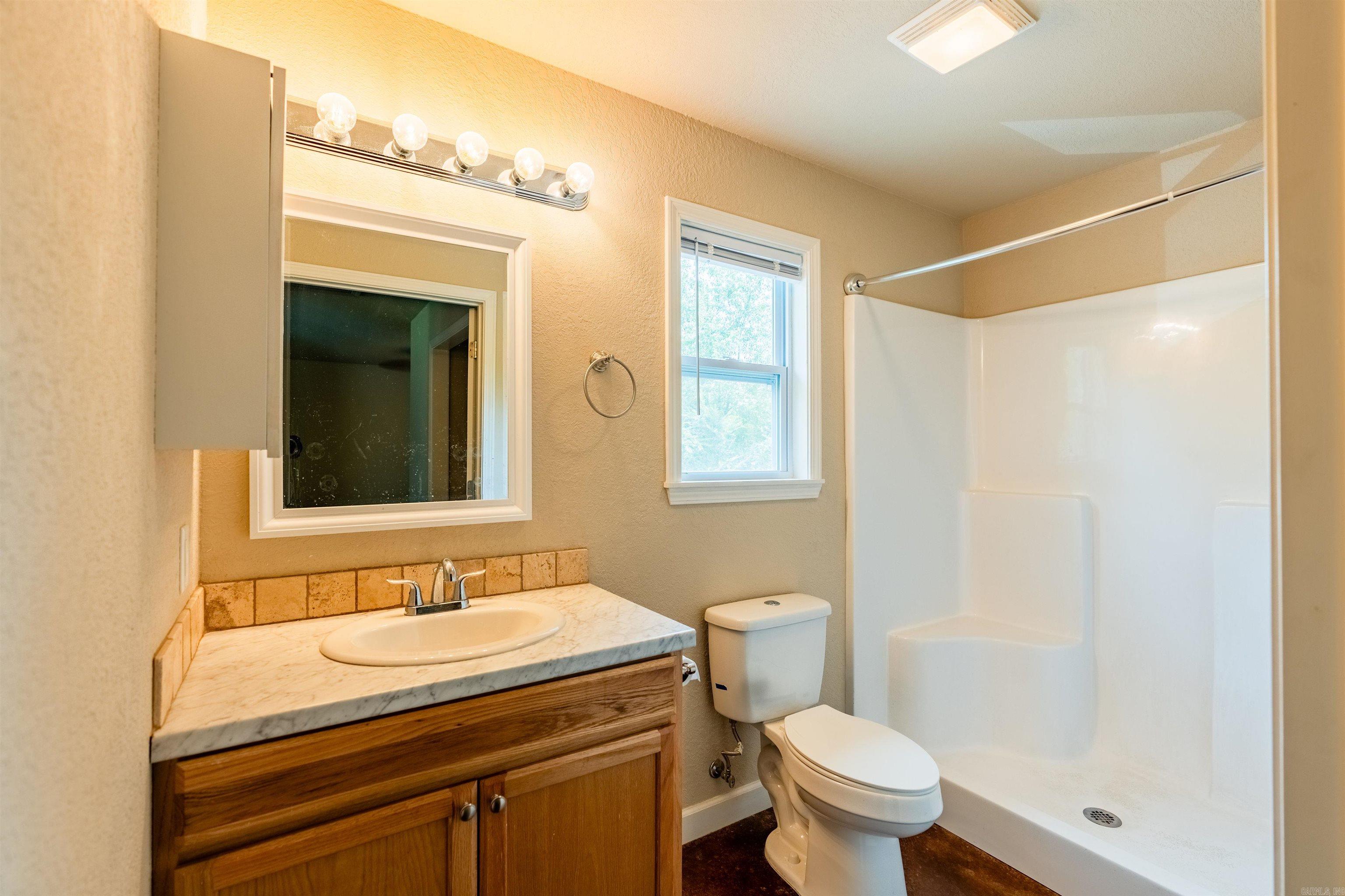 511 S 14th  Heber Springs, AR
