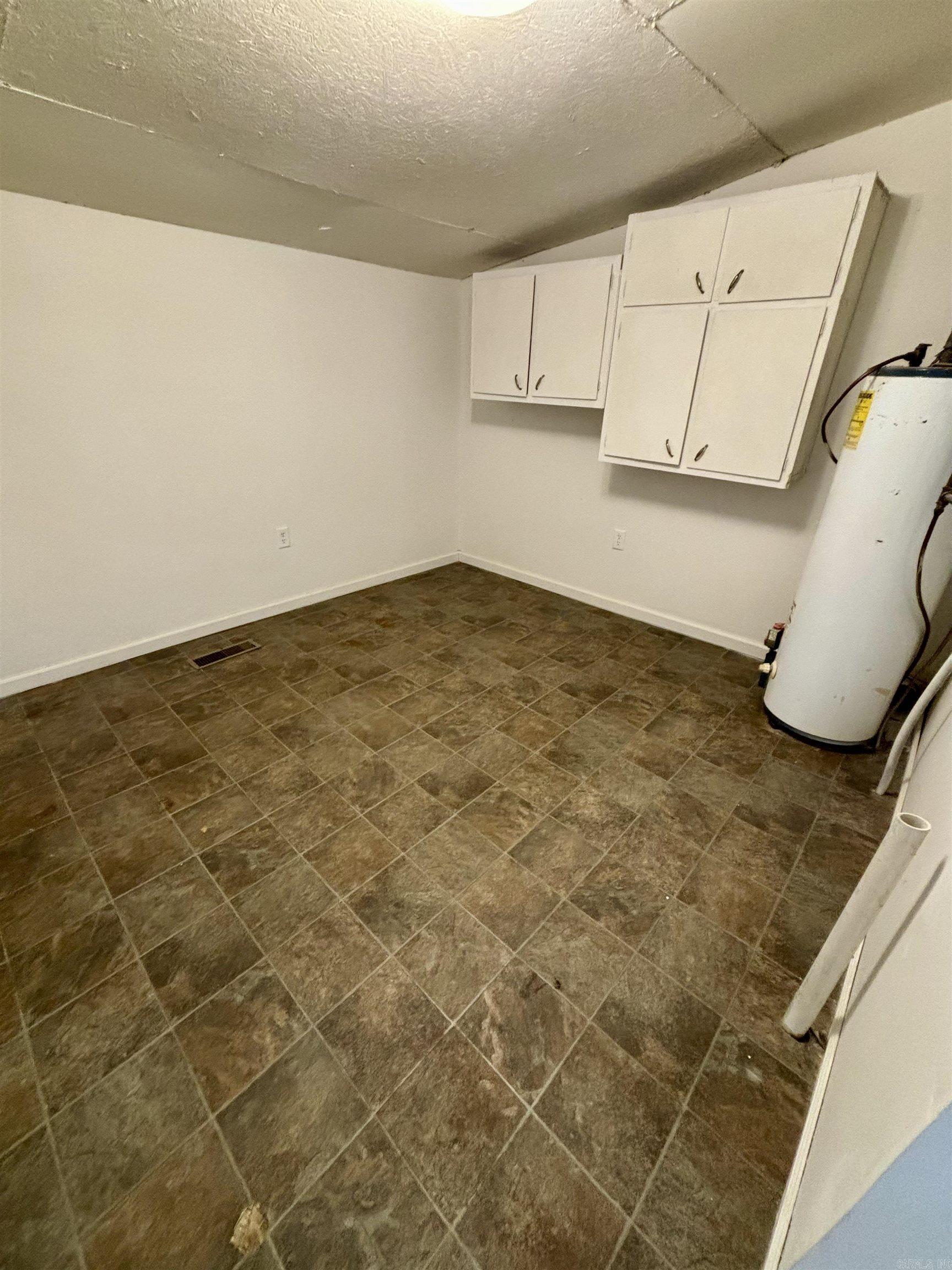 411 S Greenville  Rector, AR