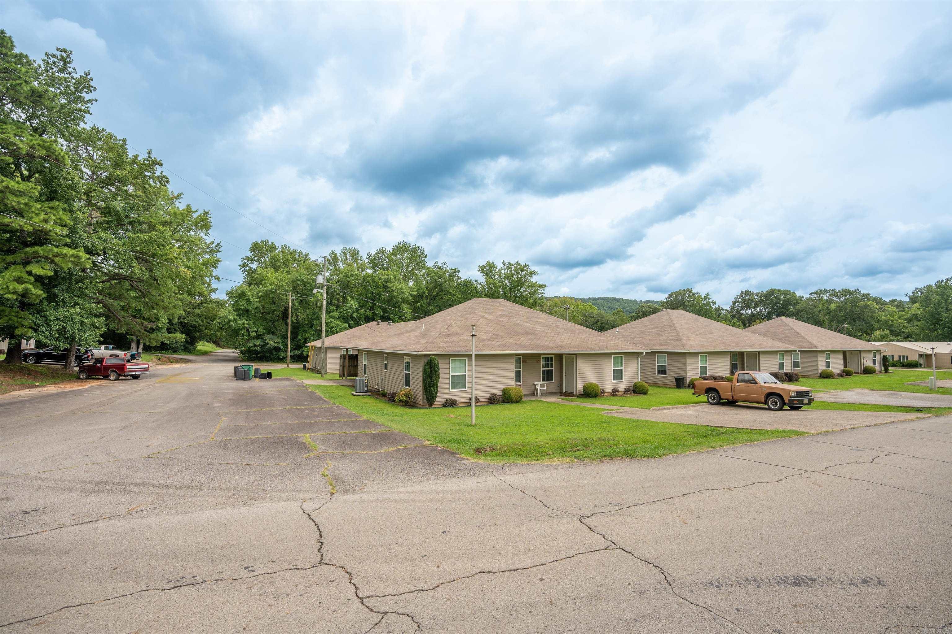 1008 W Wilson  Heber Springs, AR