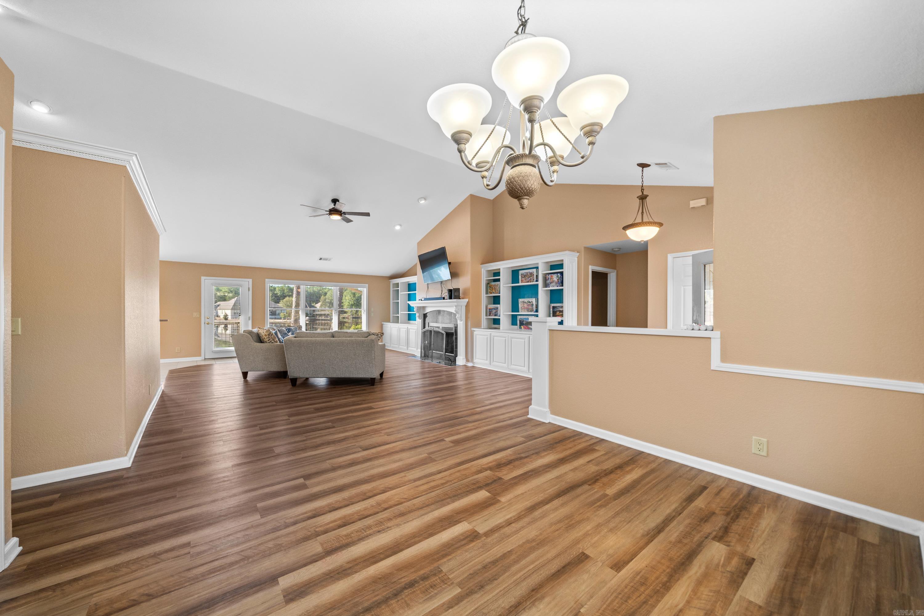 34  Linares  Hot Springs Village, AR