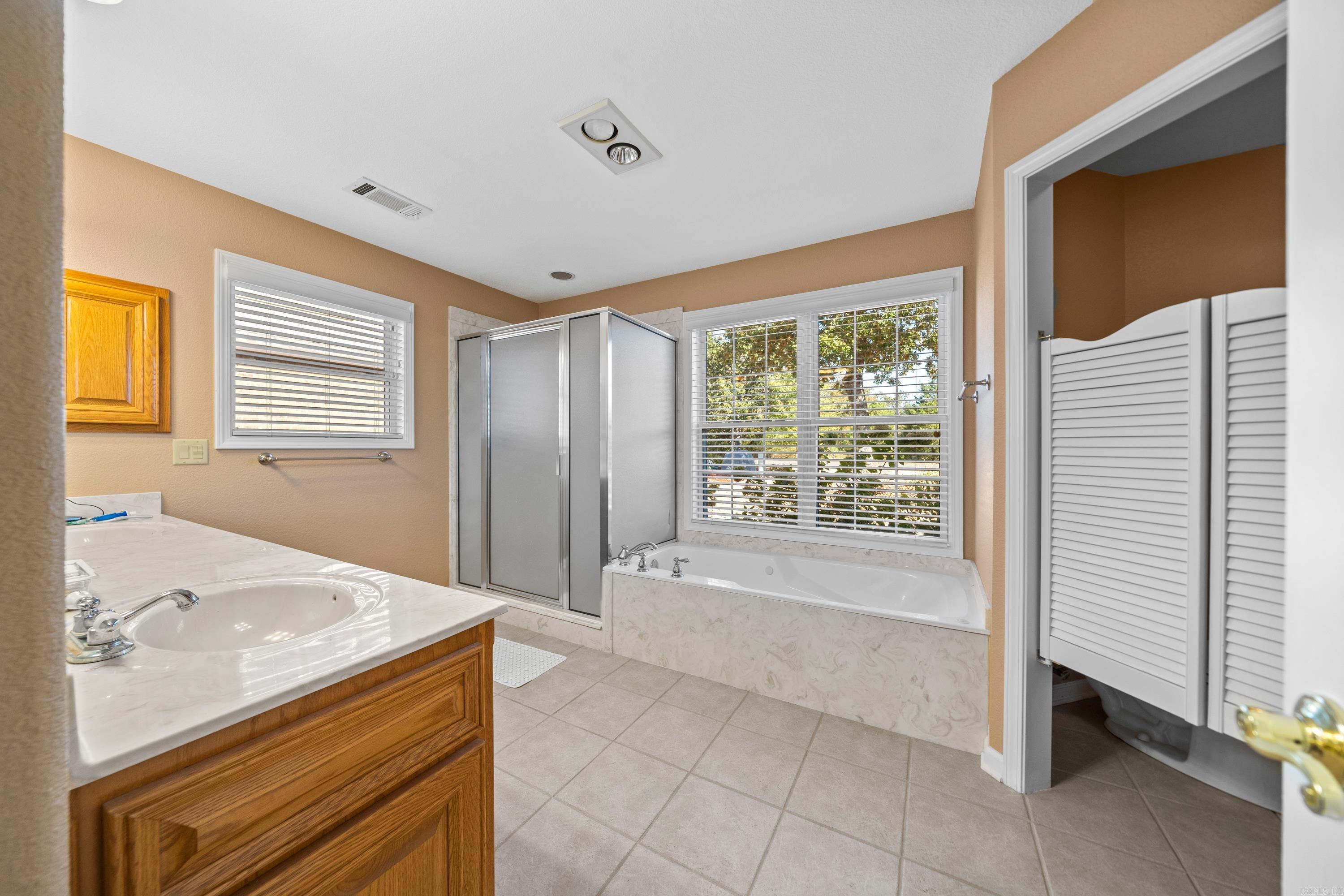 34  Linares  Hot Springs Village, AR