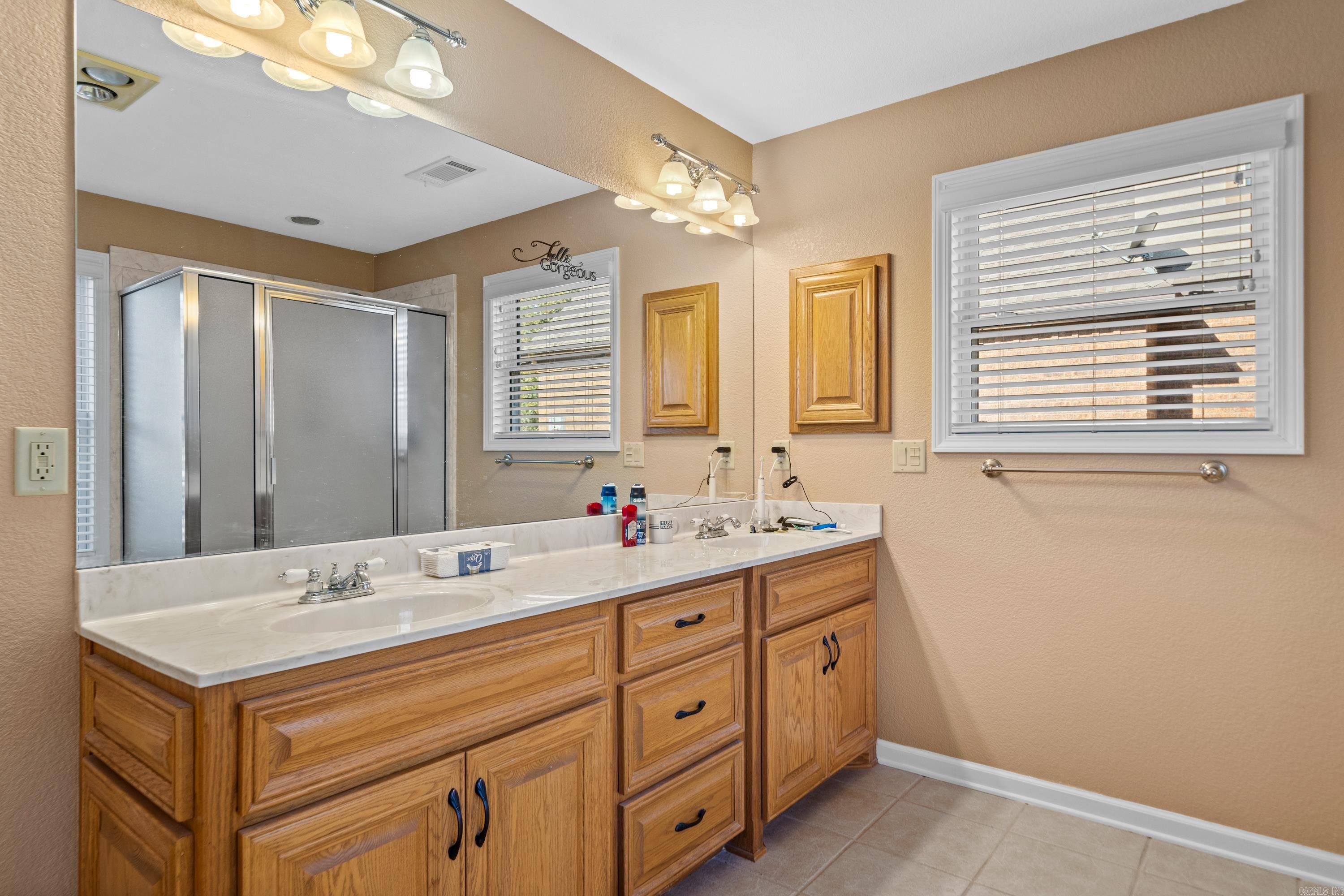 34  Linares  Hot Springs Village, AR