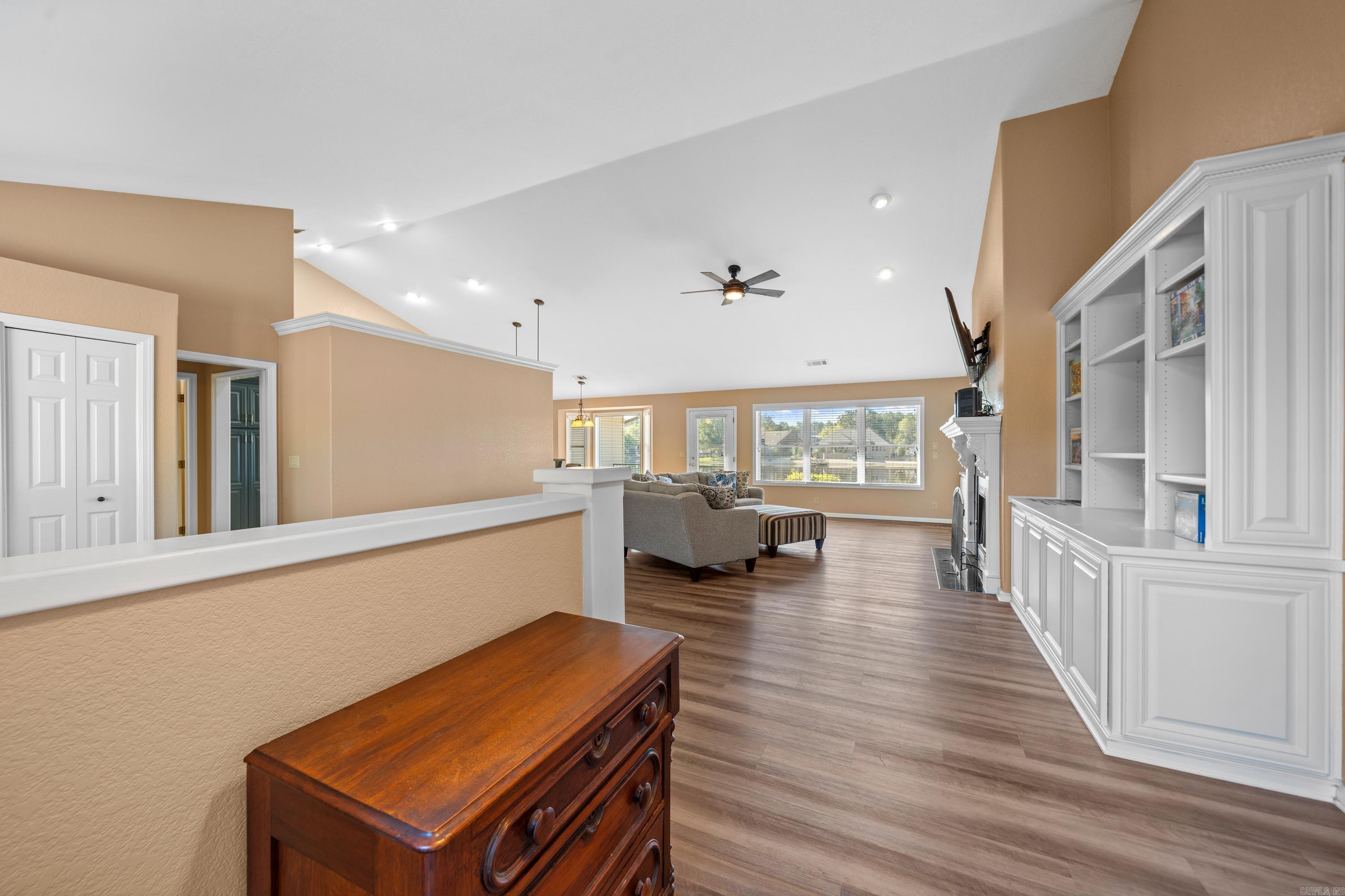 34  Linares  Hot Springs Village, AR