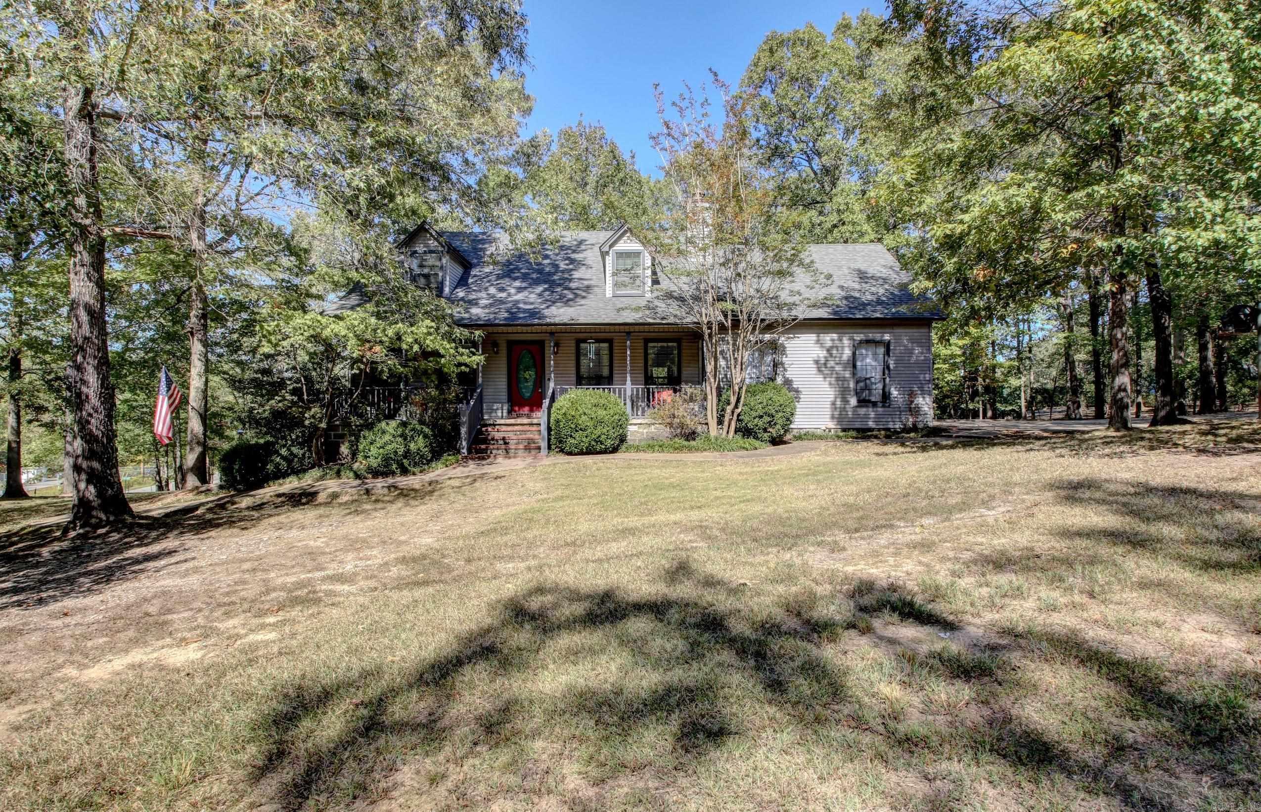 2700 Crystal Lake Road