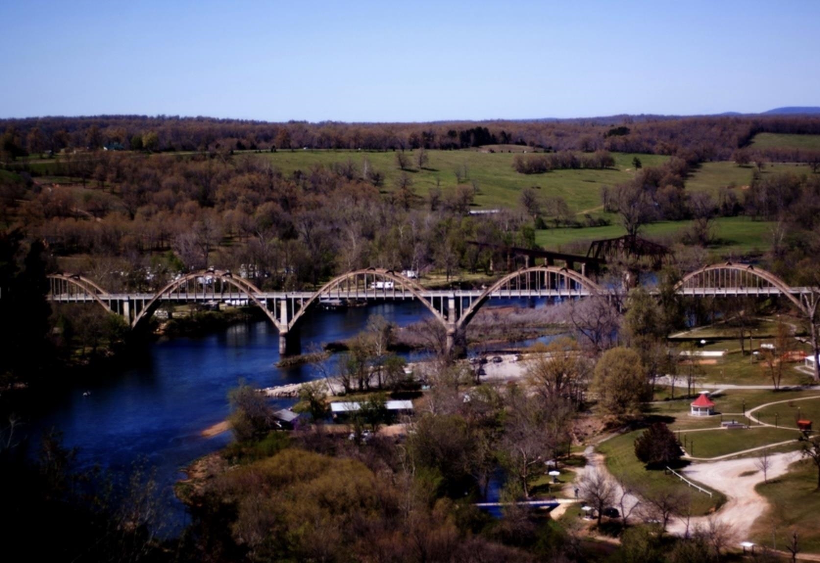 00  6th  Cotter, AR