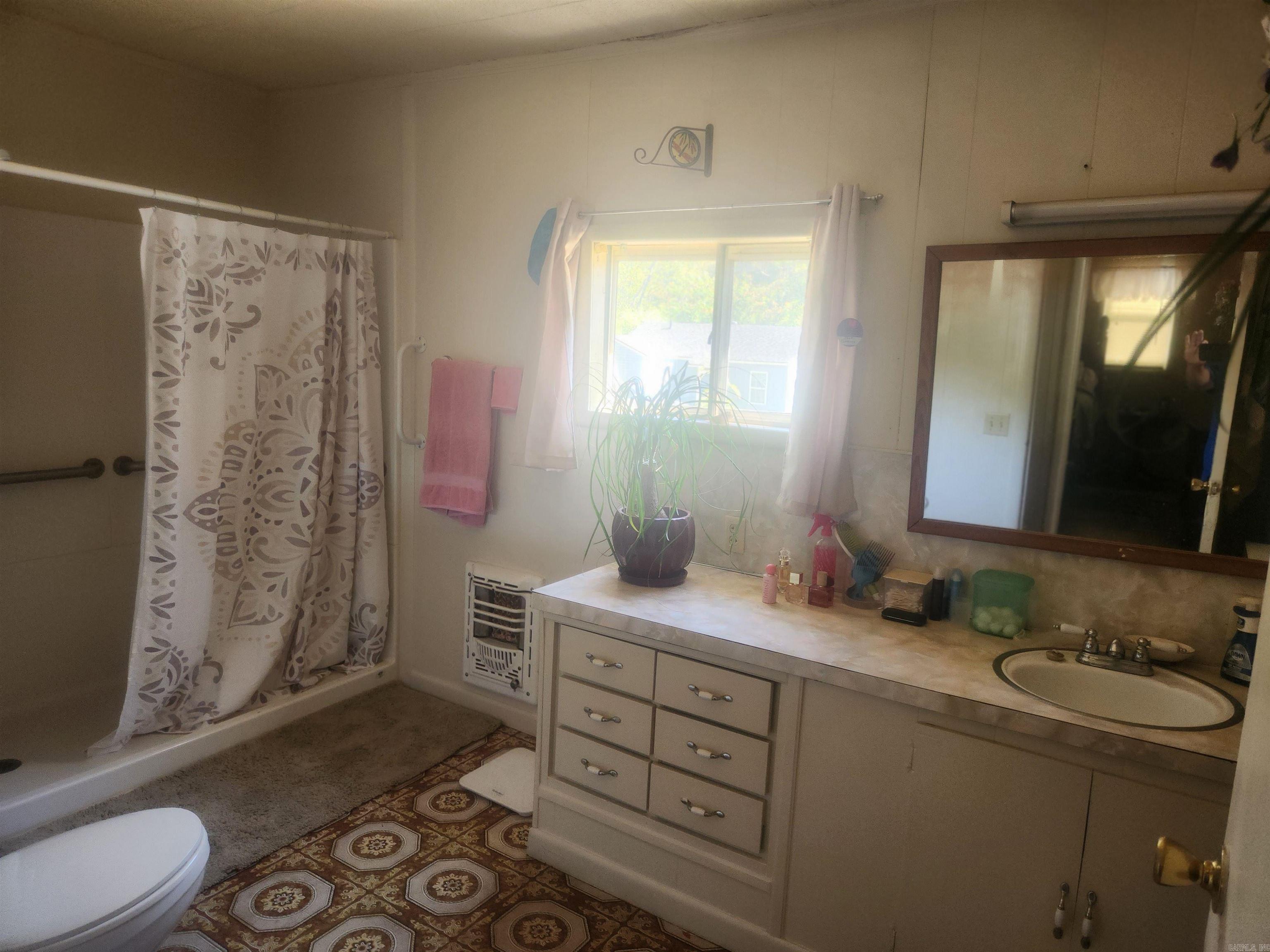 301 N Brown  Clarksville, AR