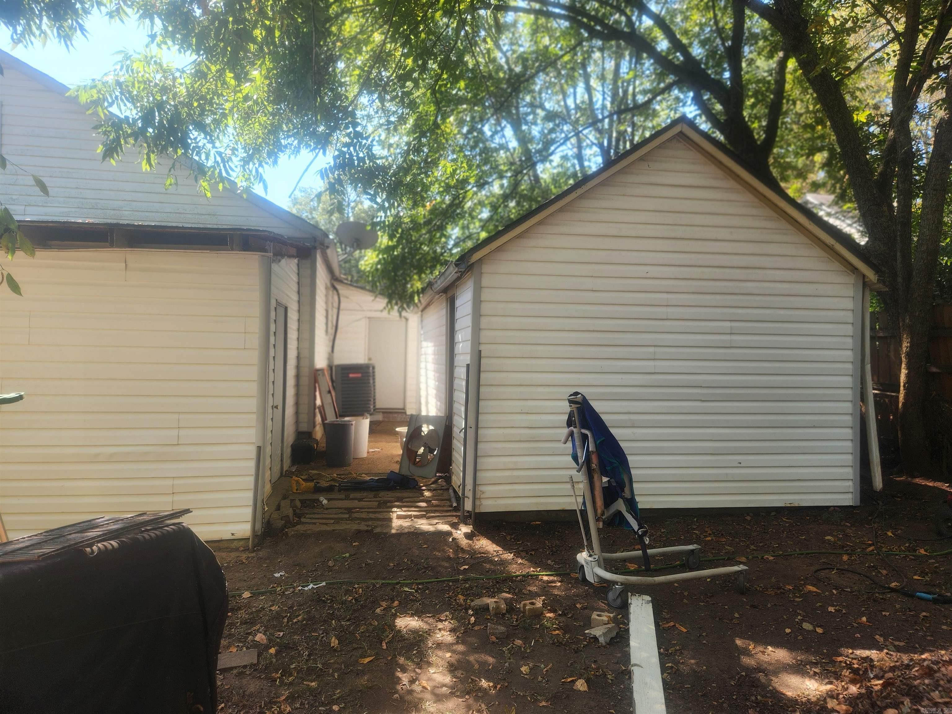 301 N Brown  Clarksville, AR