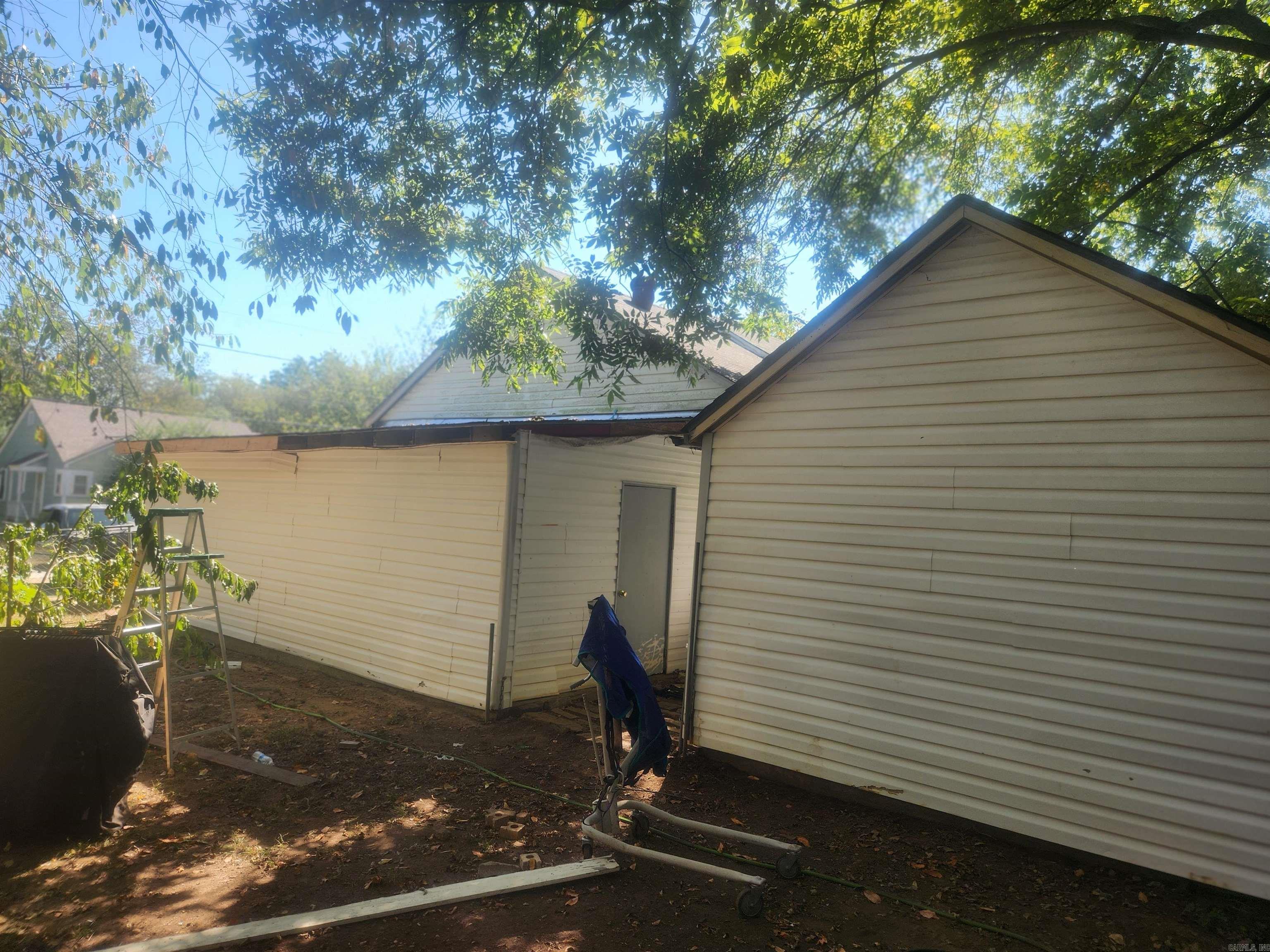 301 N Brown  Clarksville, AR