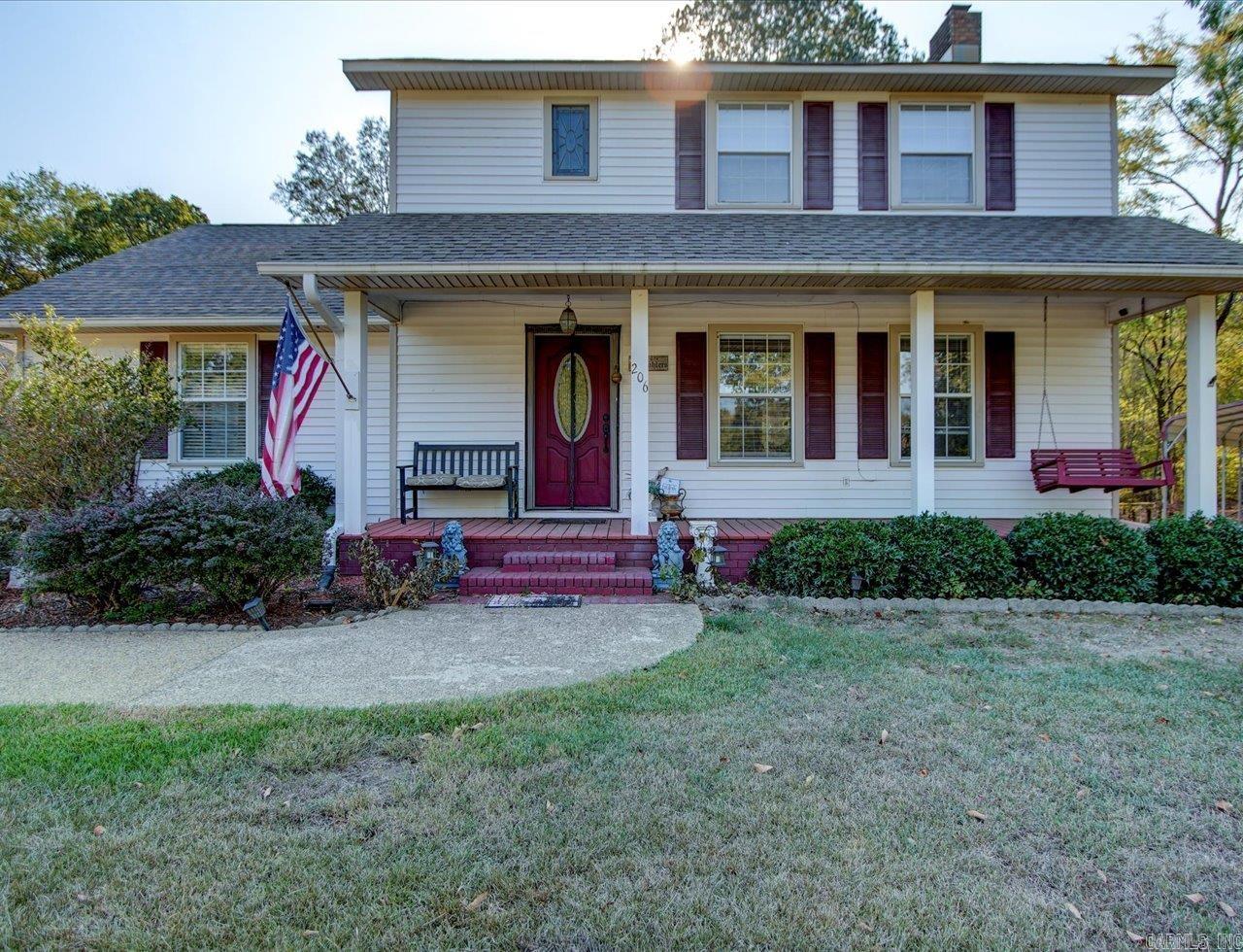 206 INDEPENDENCE Drive Hot Springs, AR 71913-0000