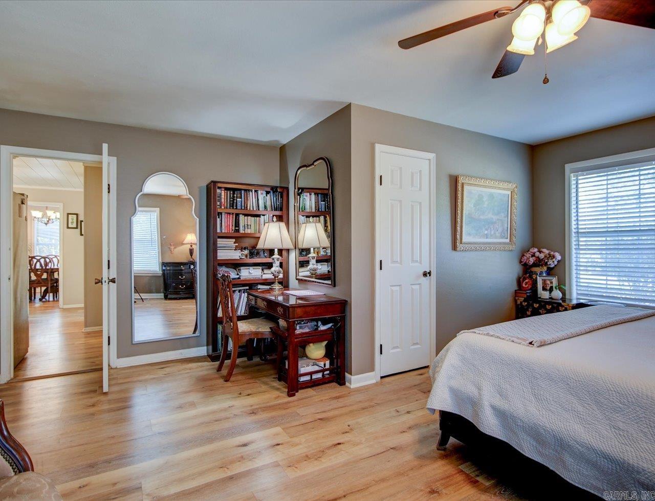 206 INDEPENDENCE Drive Hot Springs, AR 71913-0000