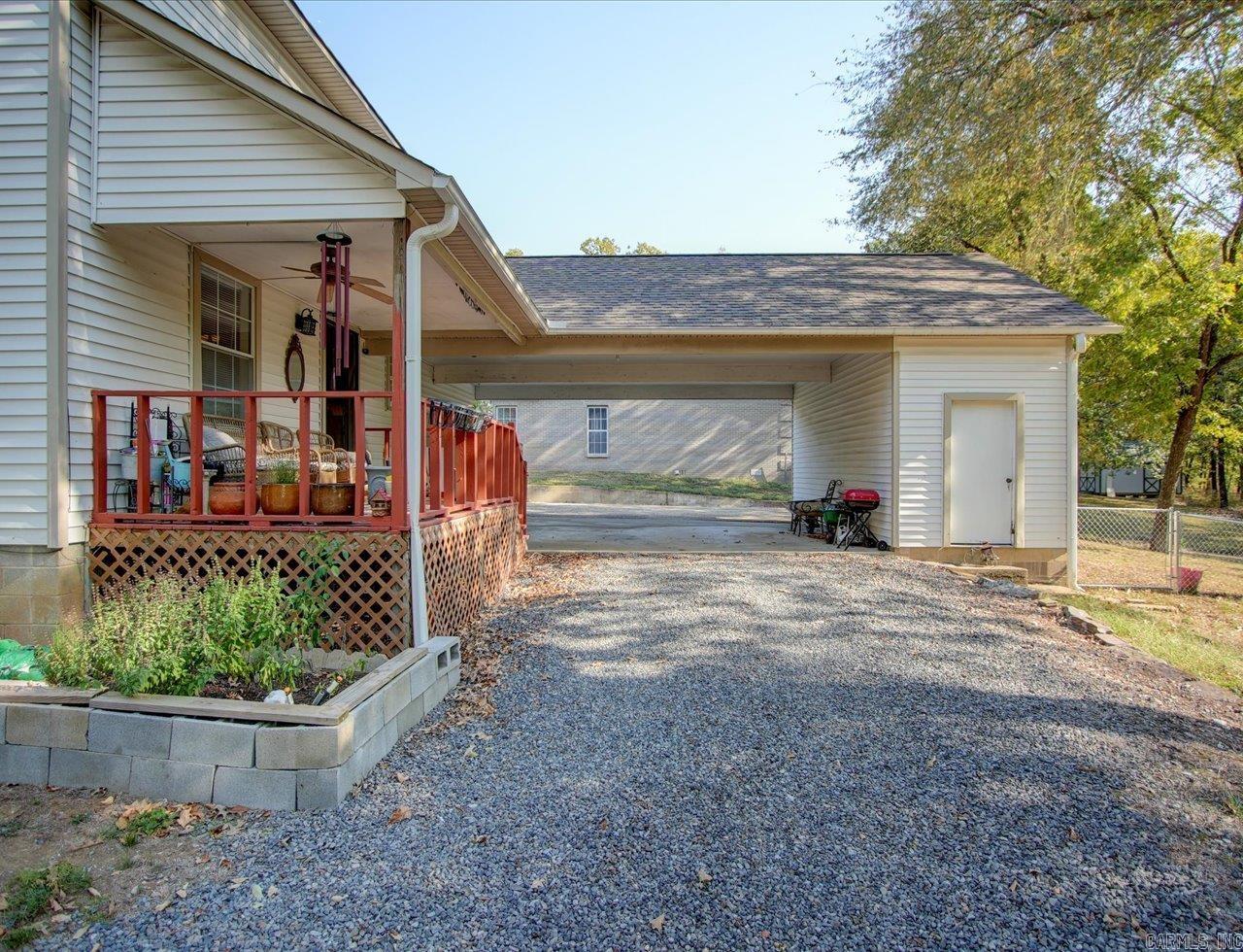 206 INDEPENDENCE Drive Hot Springs, AR 71913-0000