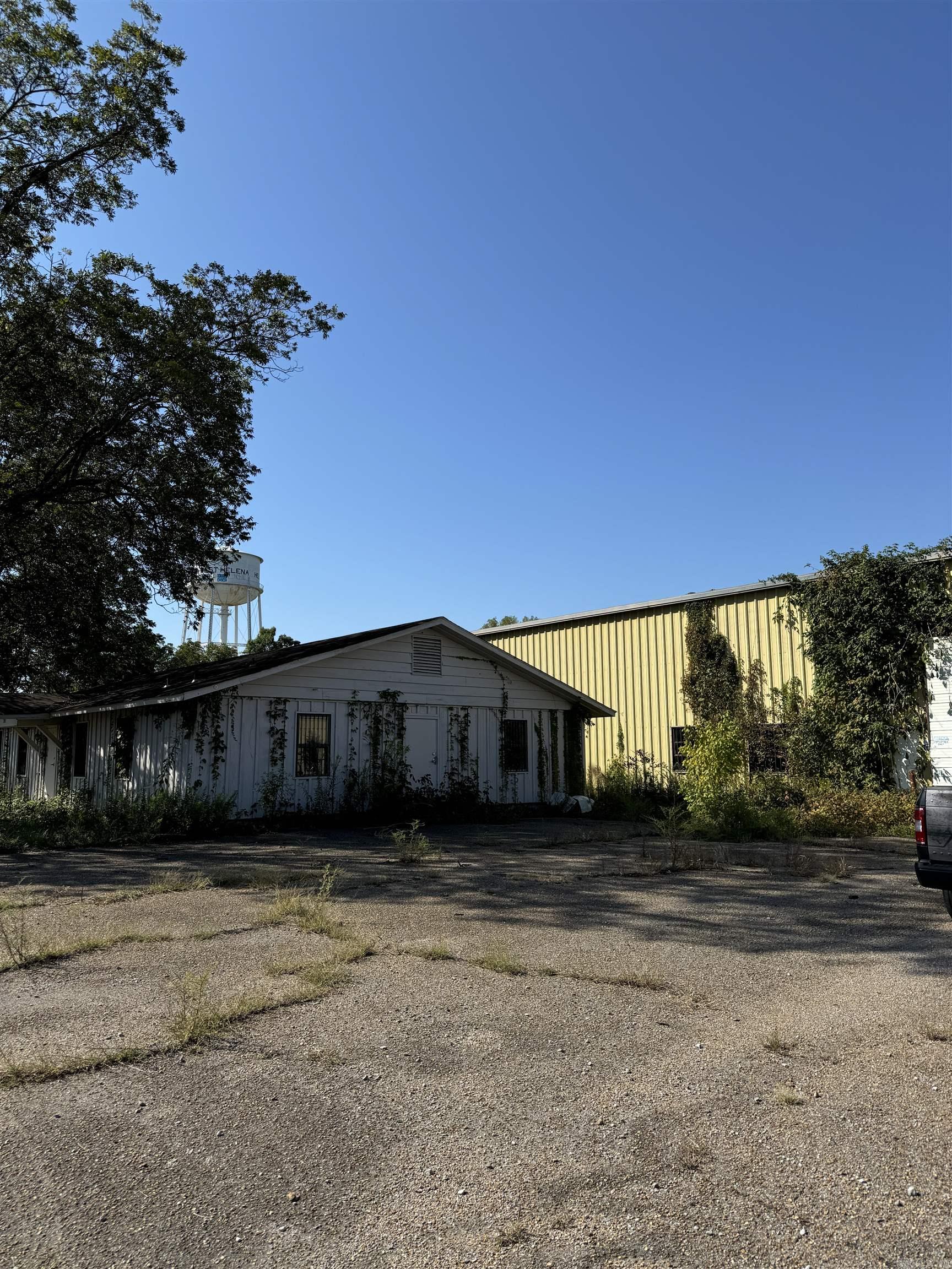 201 W First  West Helena, AR