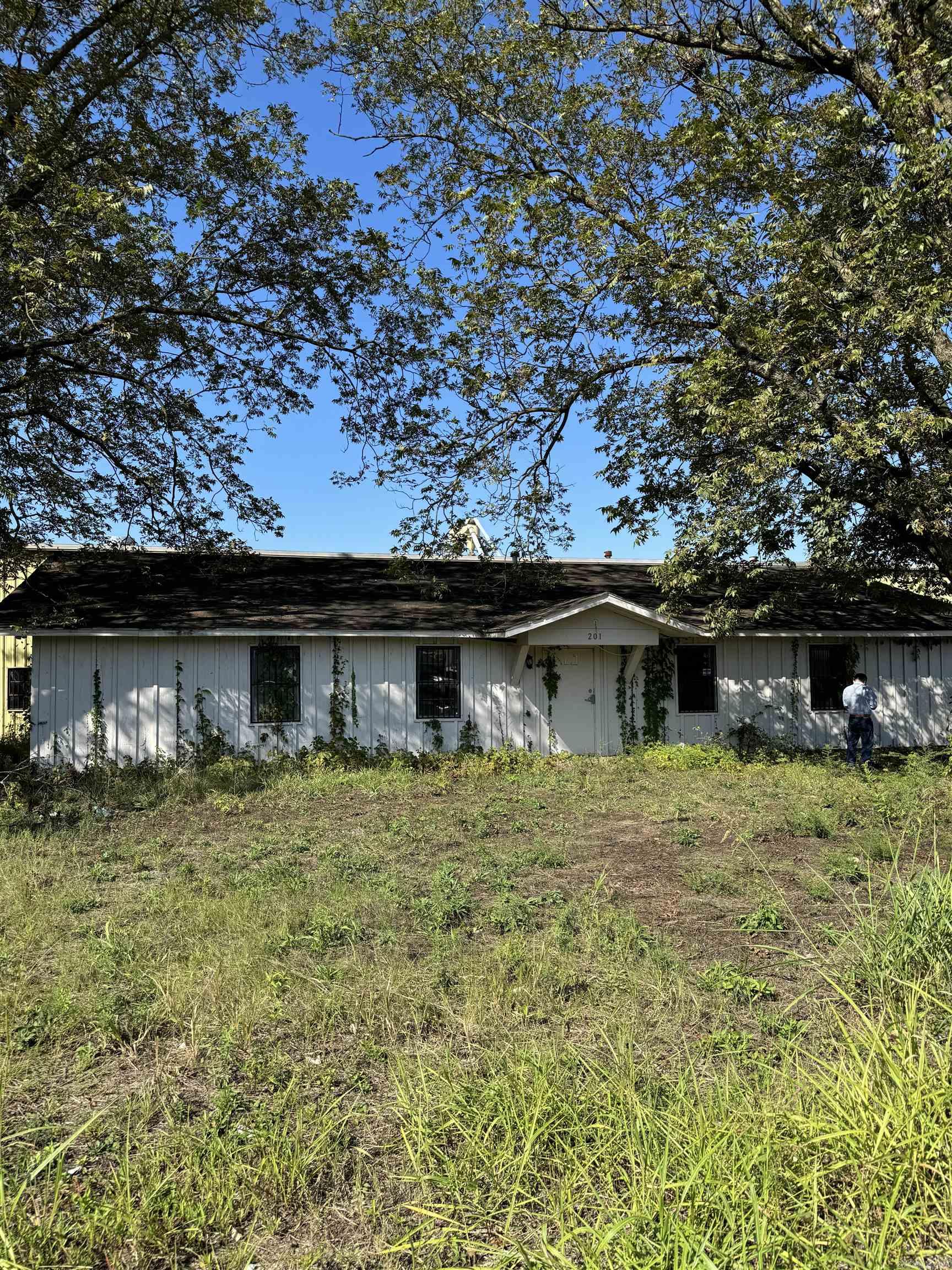 201 W First  West Helena, AR