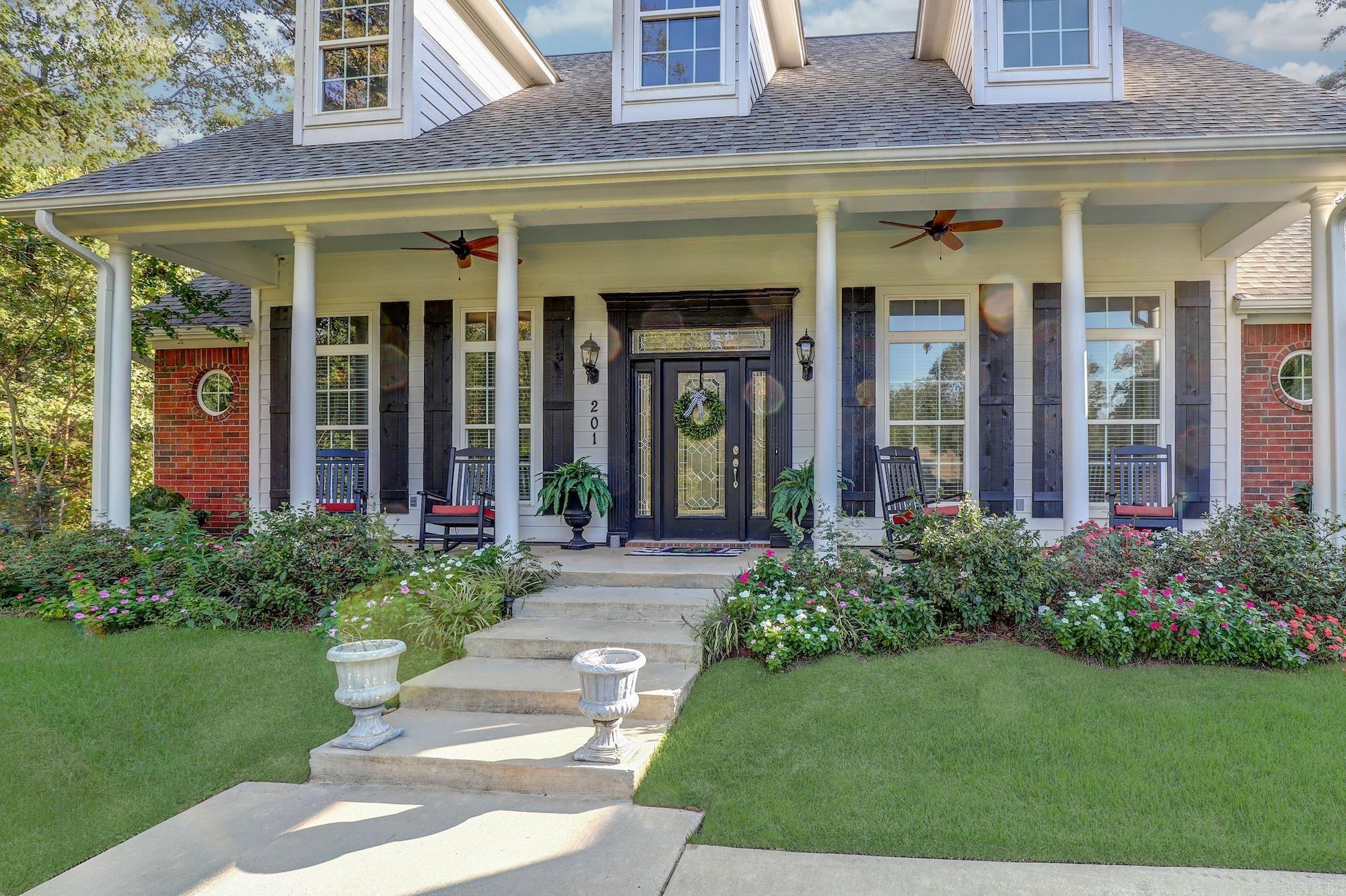 201  Crepe Myrtle Ln  Texarkana, TX