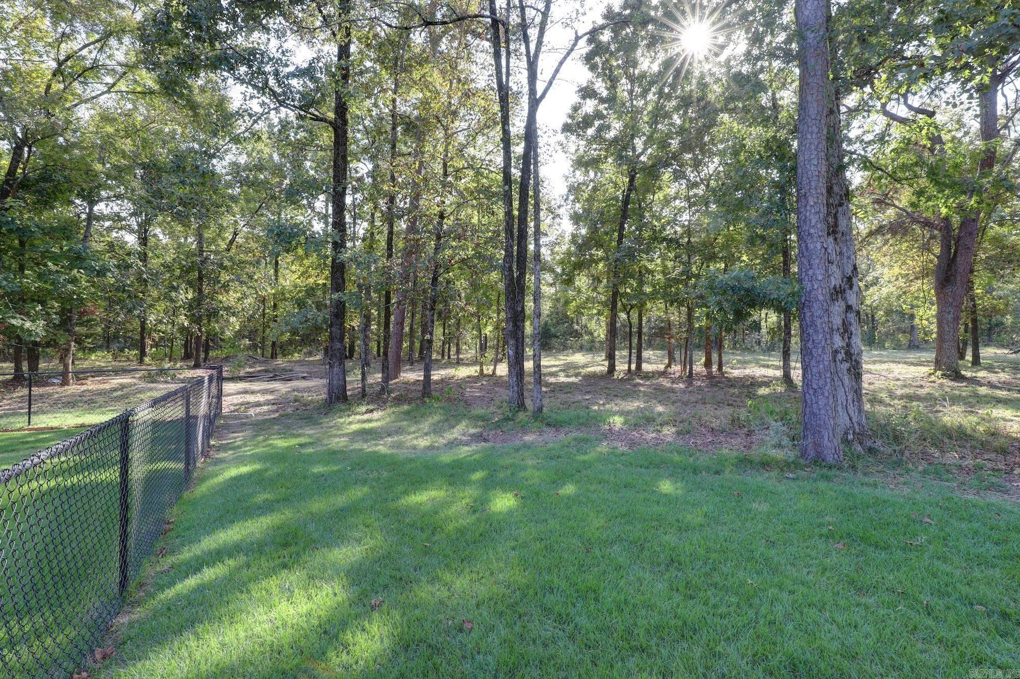 201  Crepe Myrtle Ln  Texarkana, TX