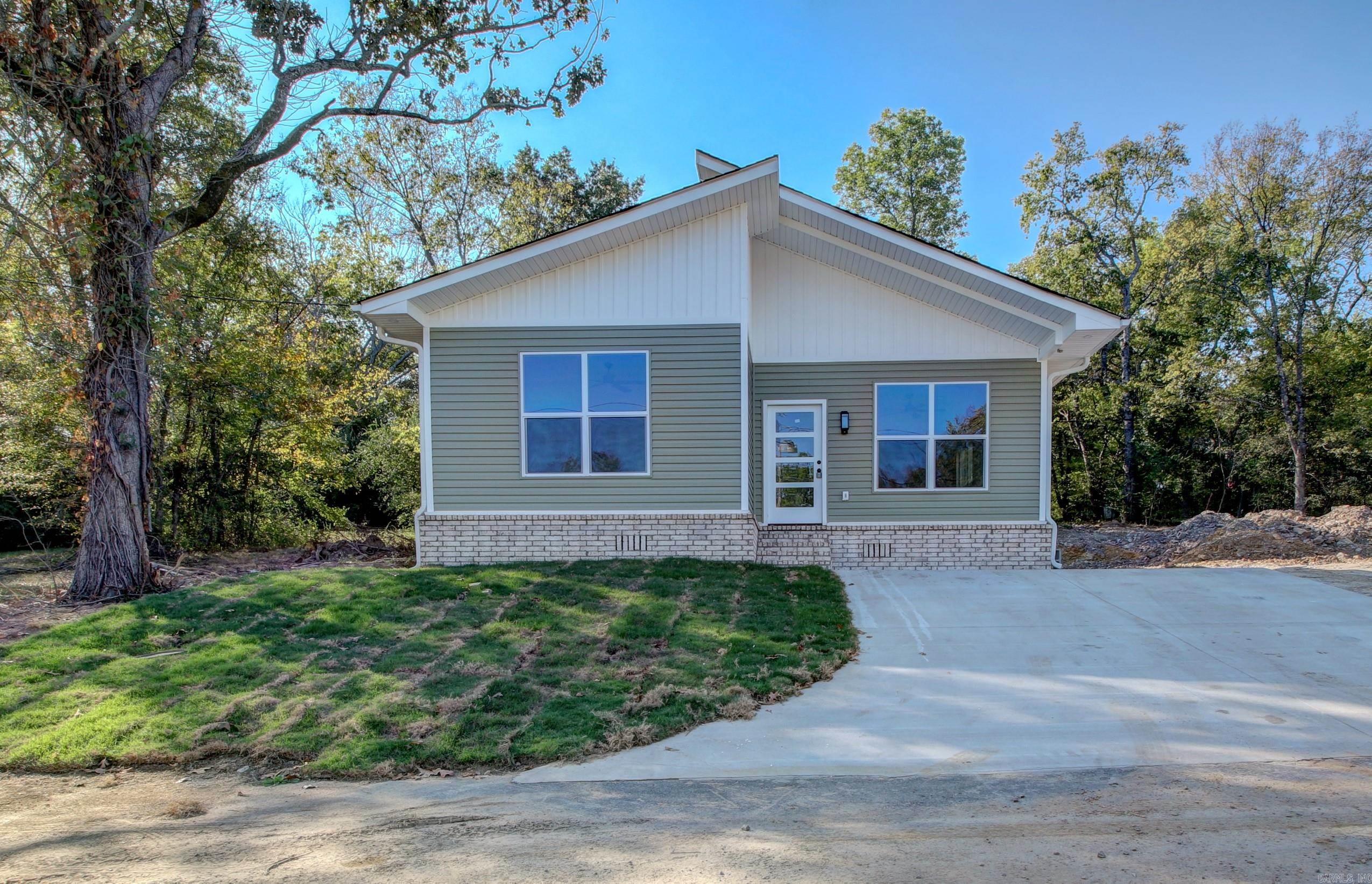 3403 W 17th  Little Rock, AR