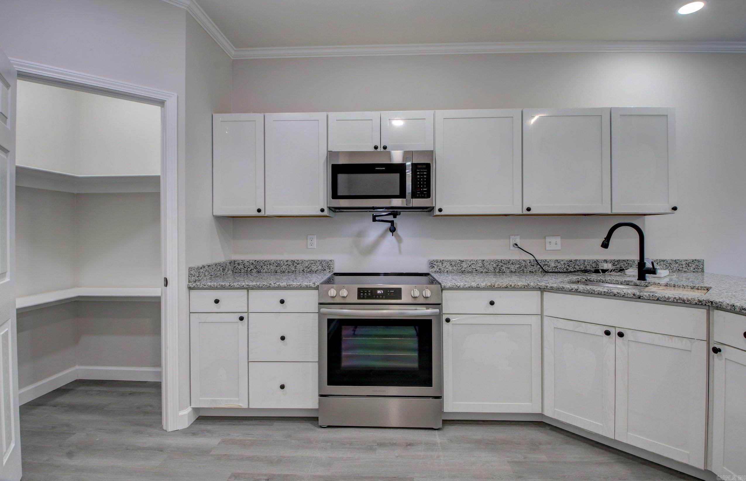 3403 W 17th  Little Rock, AR