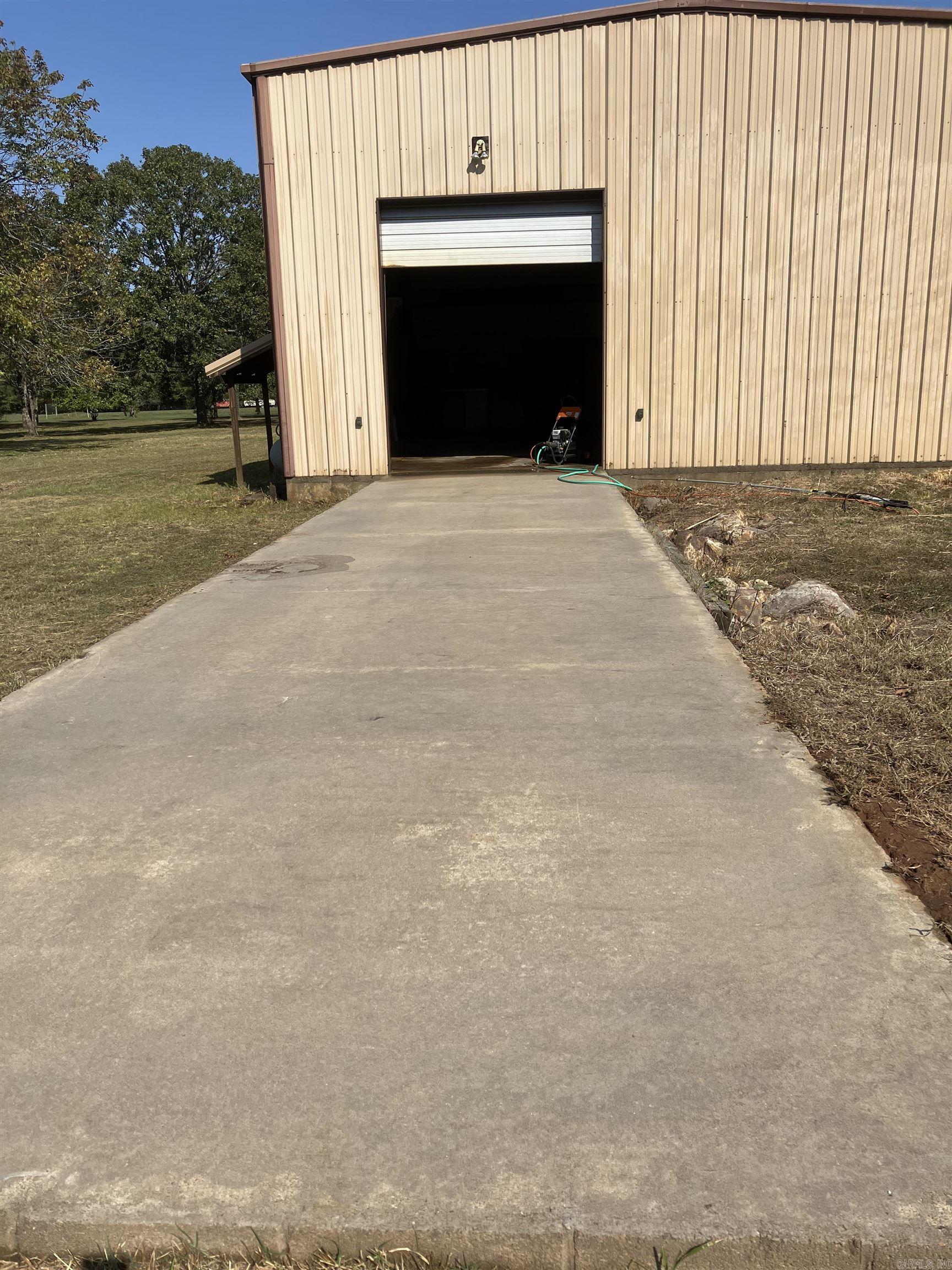 74 LAKE ICE Road Higden, AR 72067