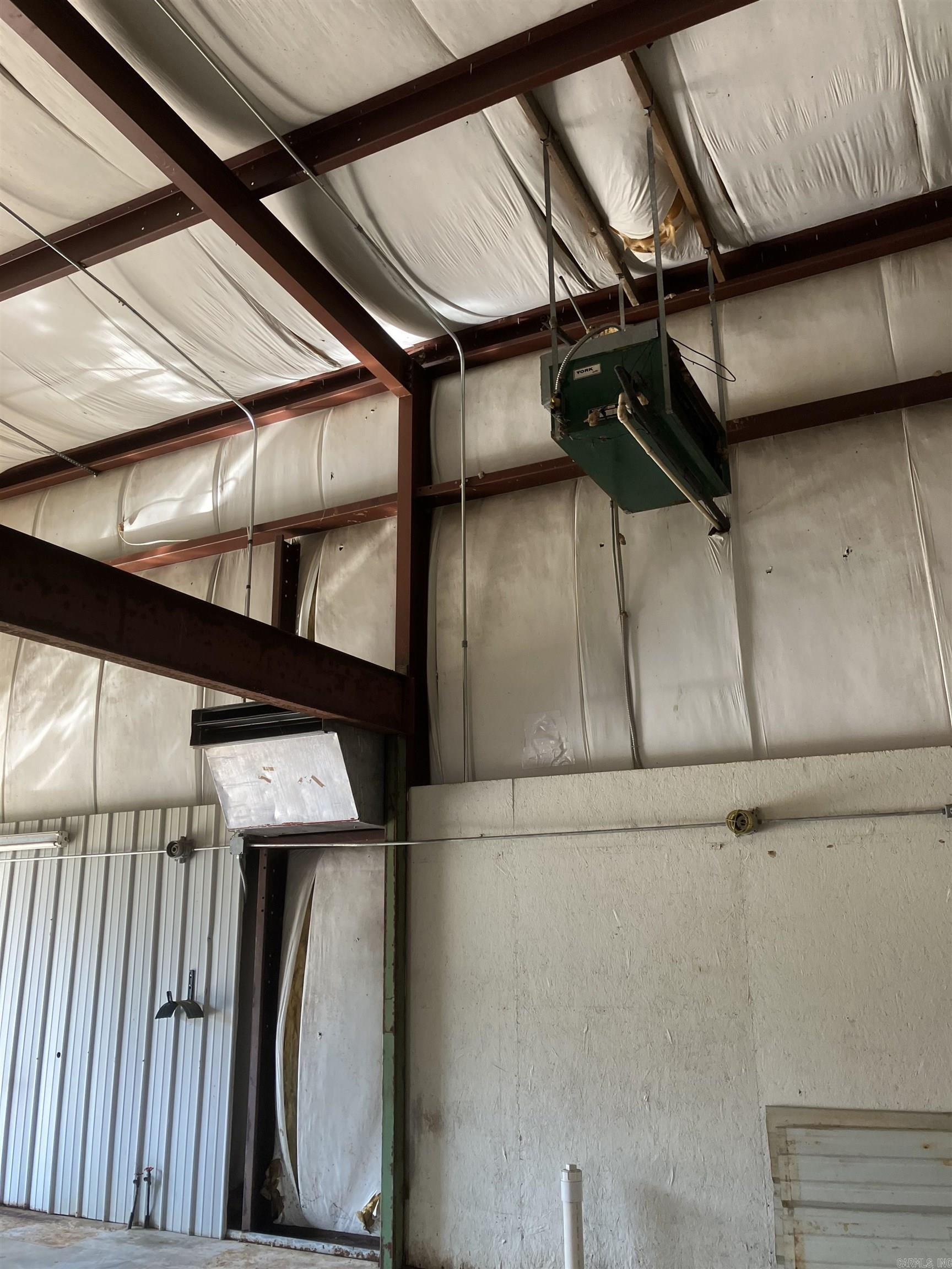 74 LAKE ICE Road Higden, AR 72067