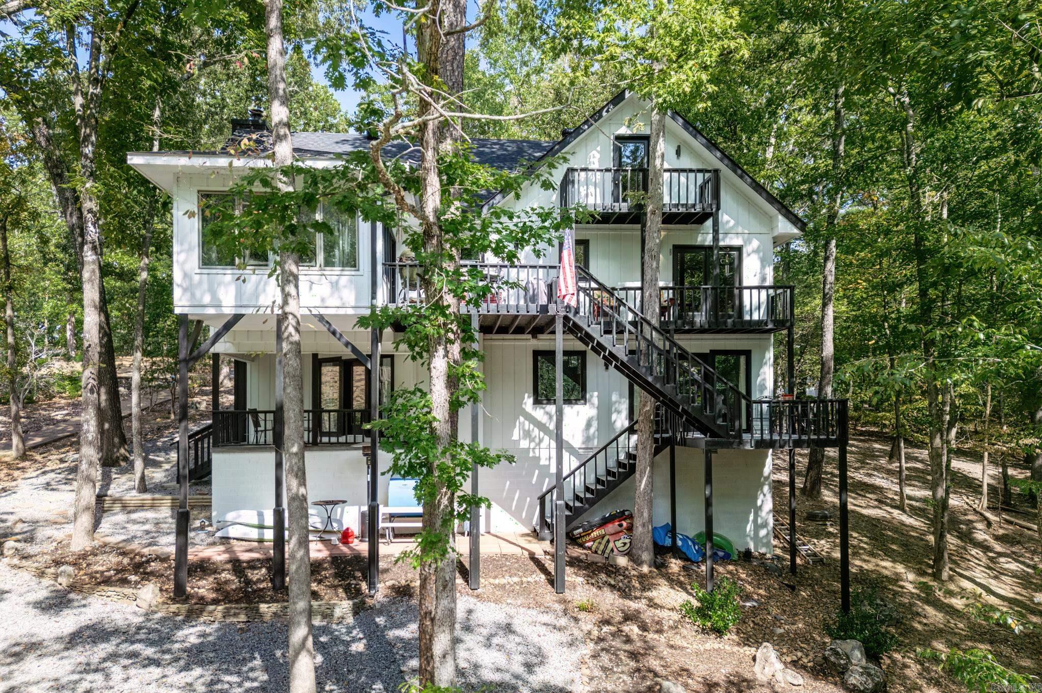 10  Ontur Lane  Hot Springs Village, AR