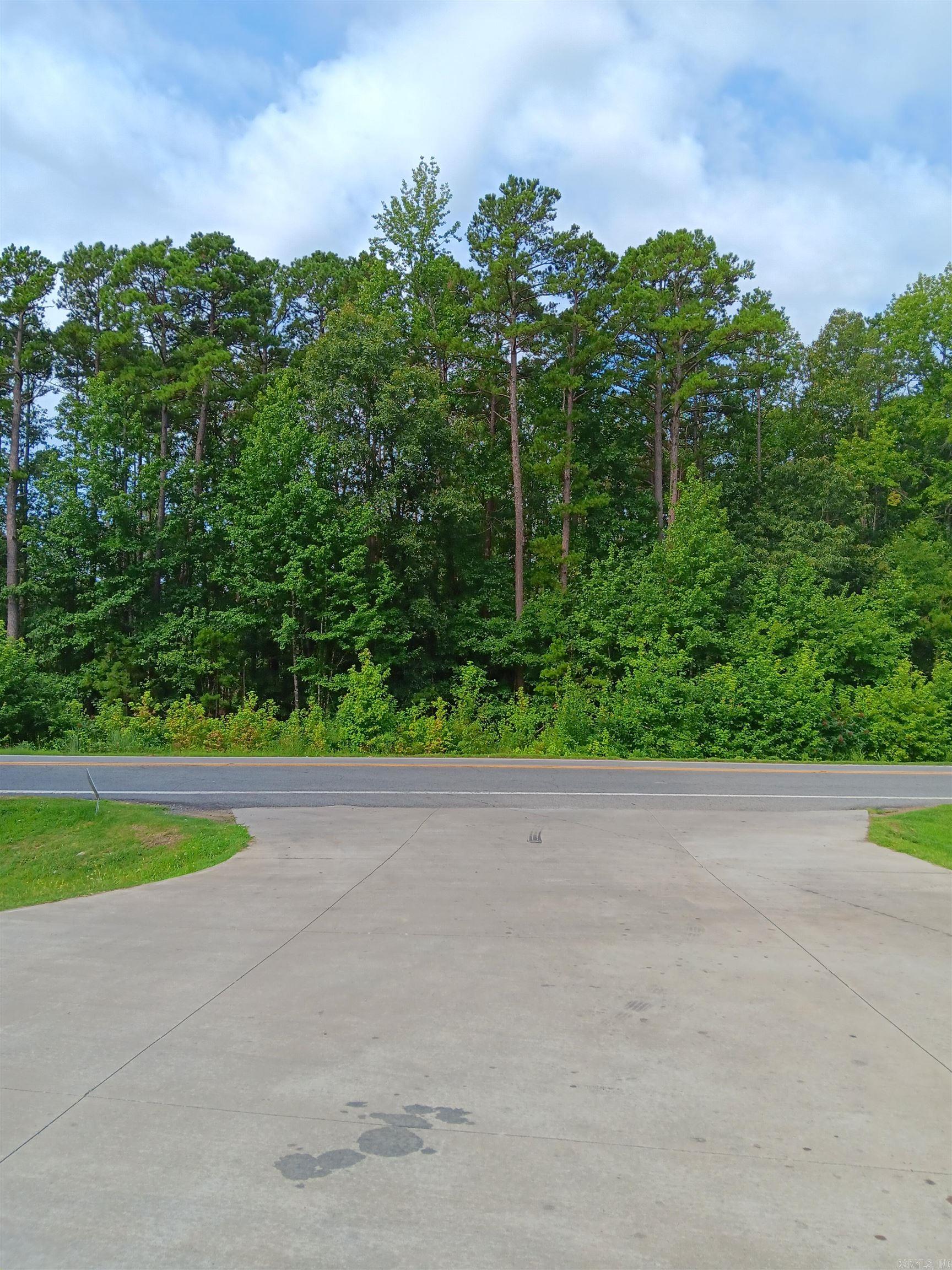   Corner of Hwy 16 & Hwy 92 W.  Higden, AR