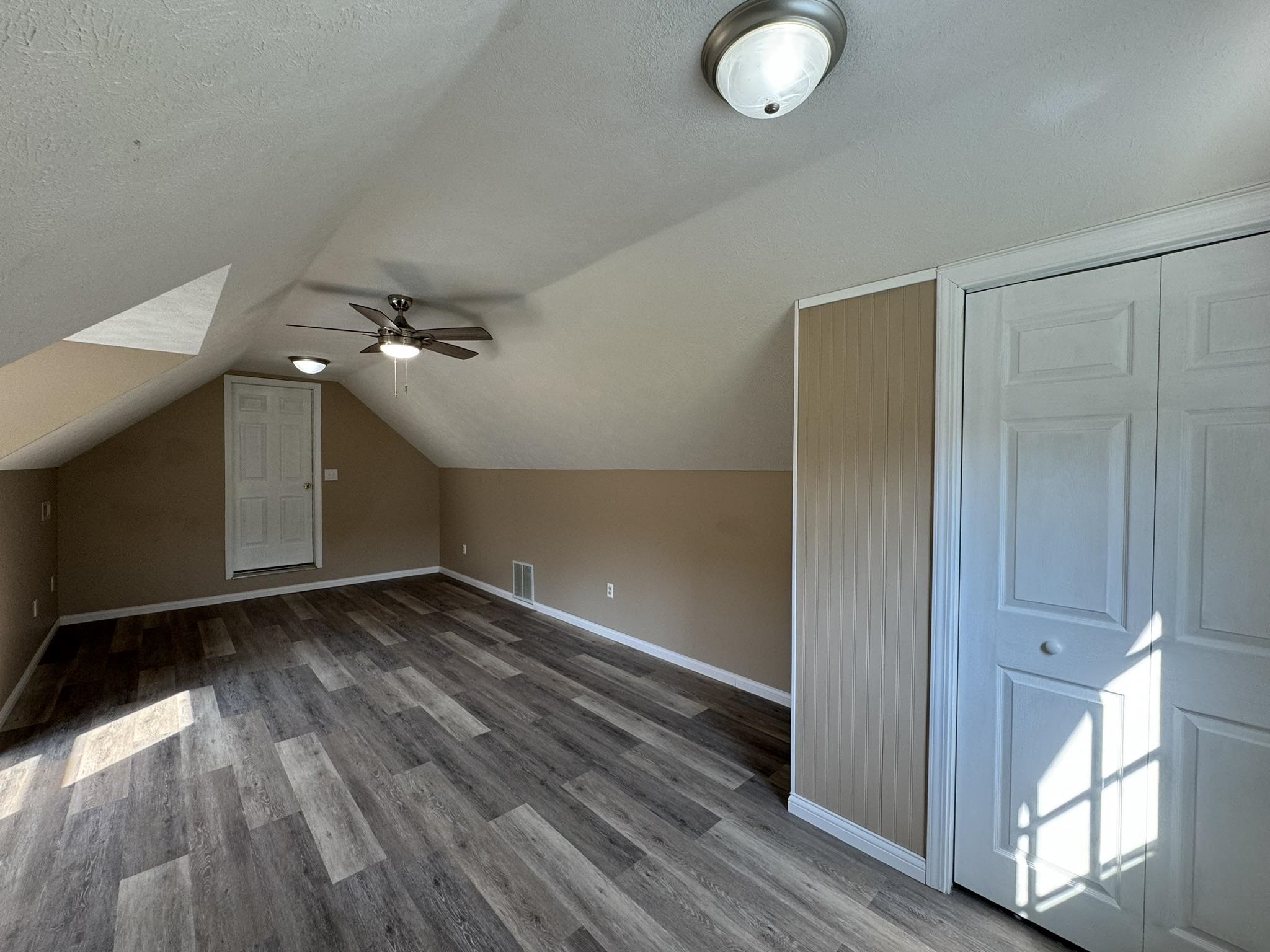 1275 Riverview Drive Norfork, AR 72658