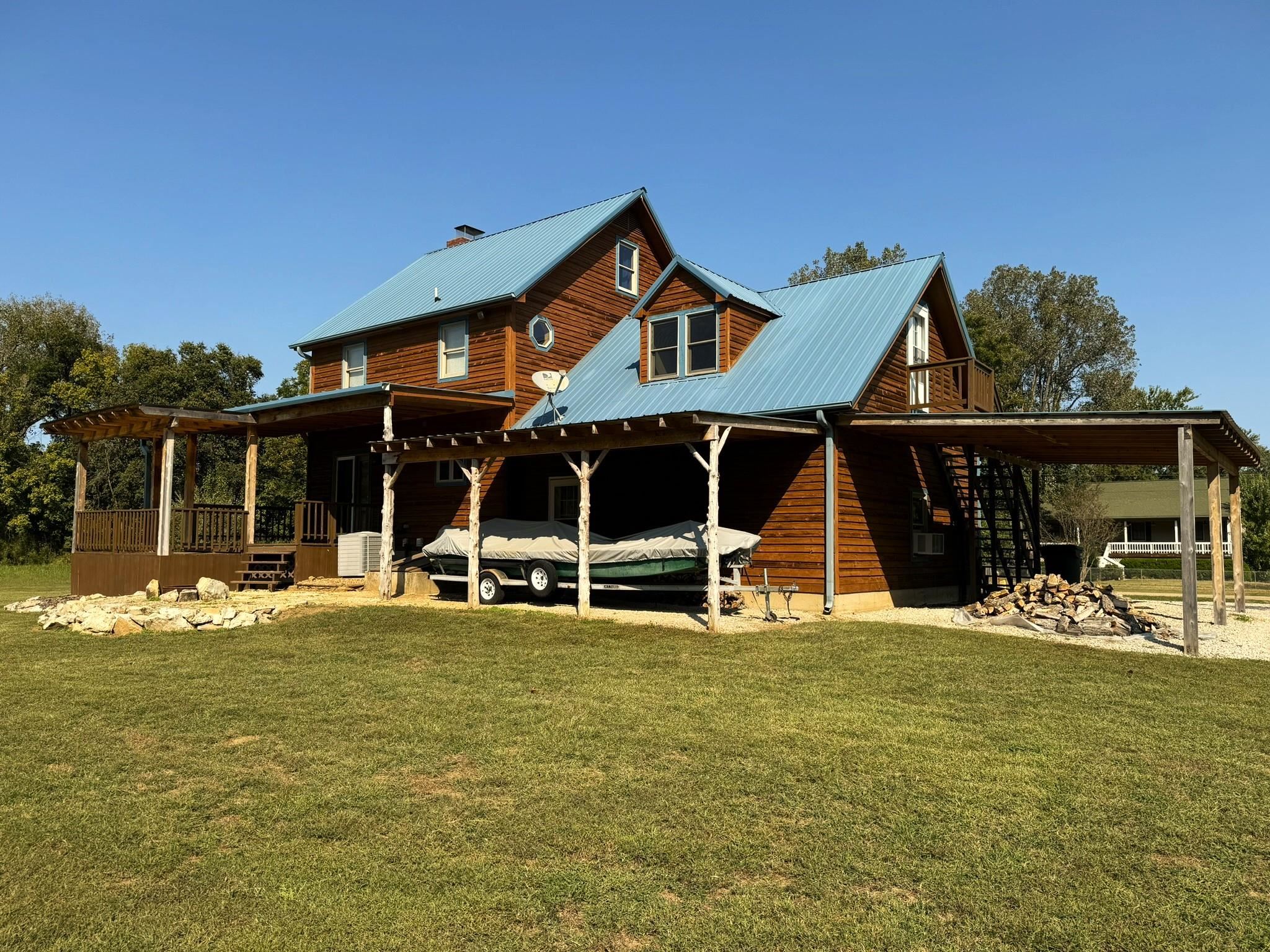 1275 Riverview Drive Norfork, AR 72658