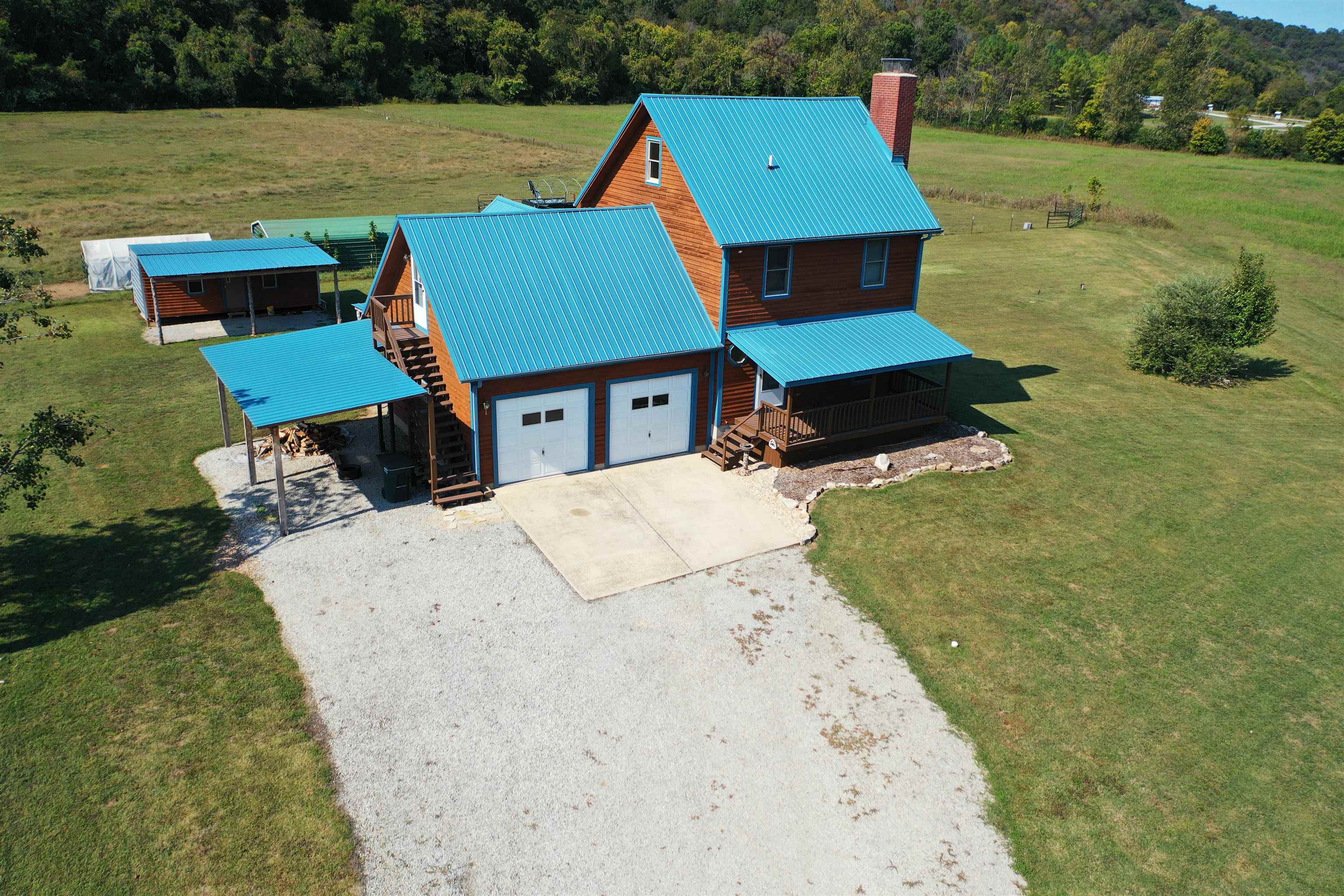 1275 Riverview Drive Norfork, AR 72658