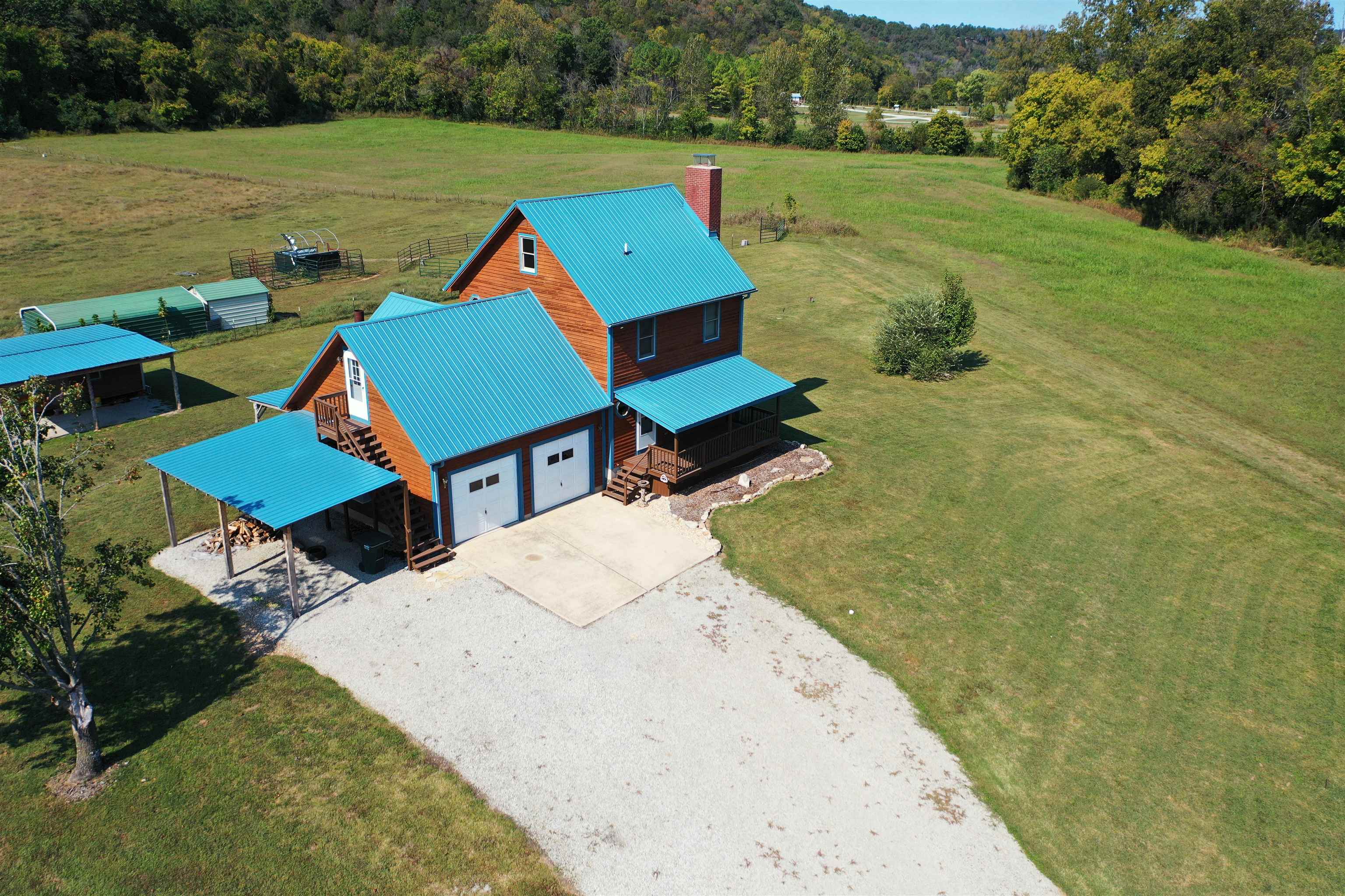 1275 Riverview Drive Norfork, AR 72658