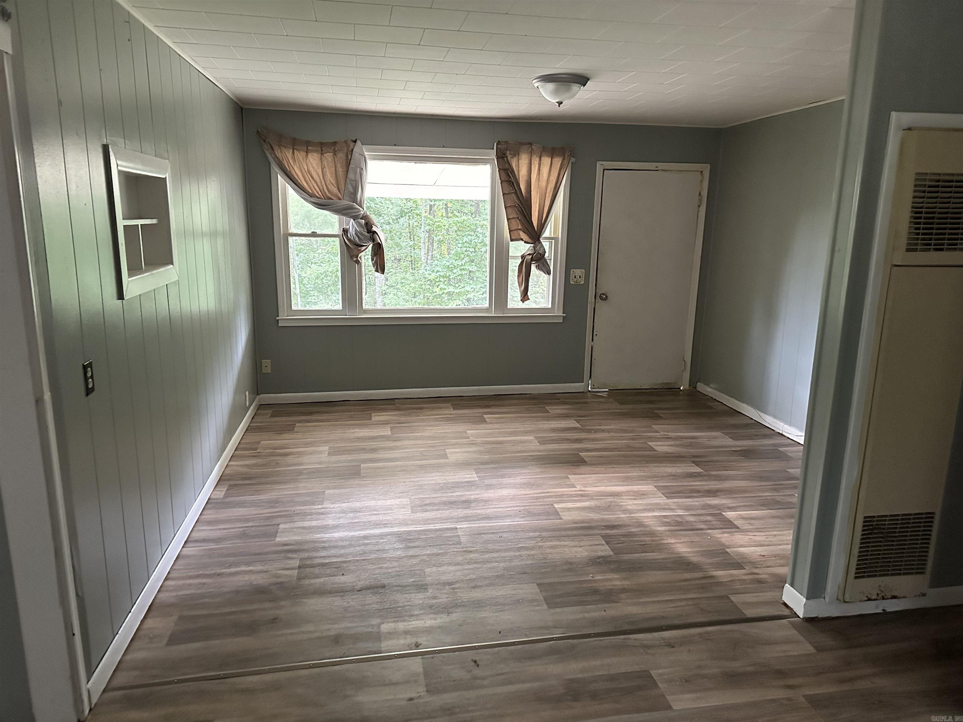 21  Nocturne  Ozark Acres, AR