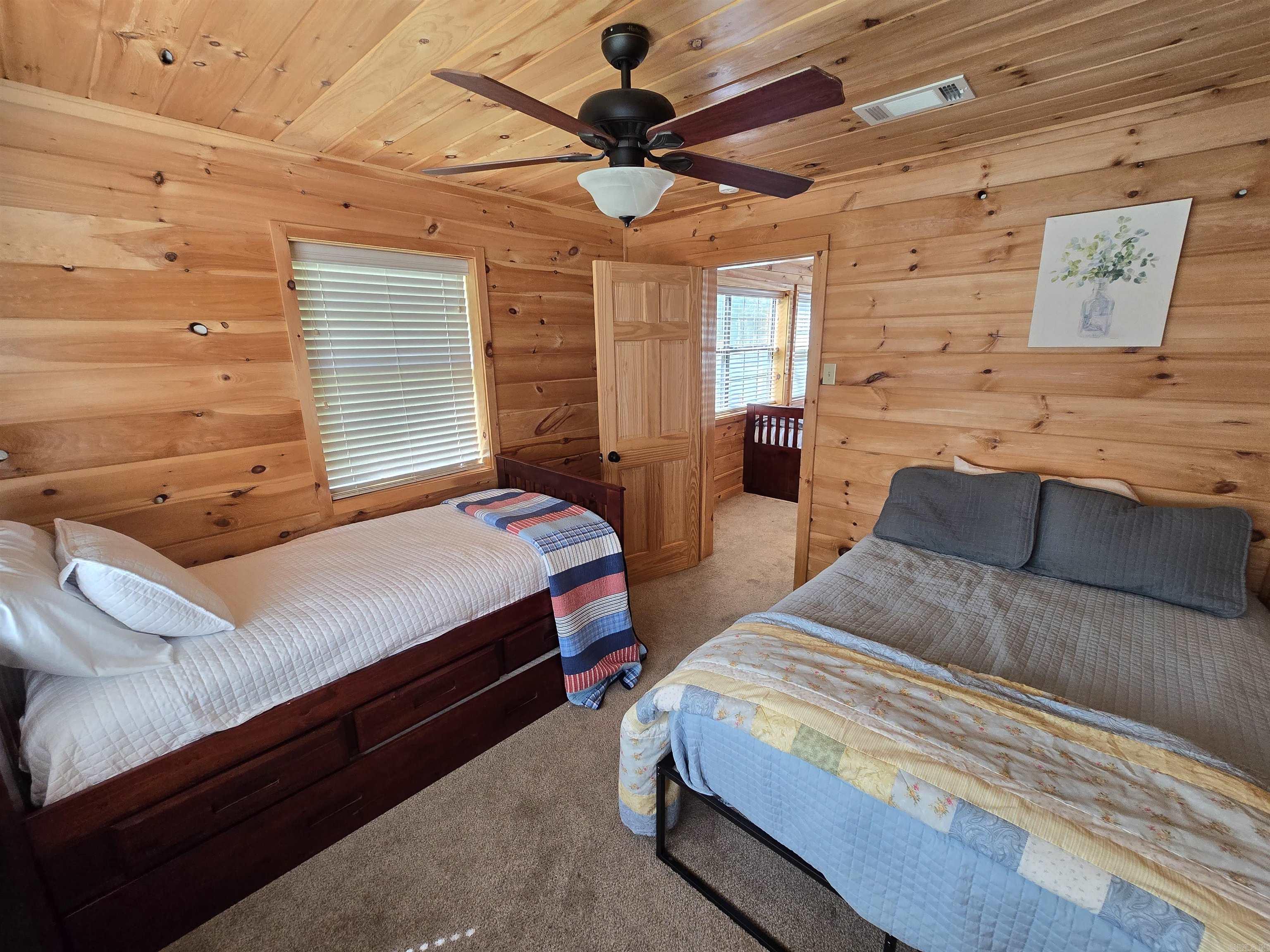 3189  Brownsville Rd  Greers Ferry, AR