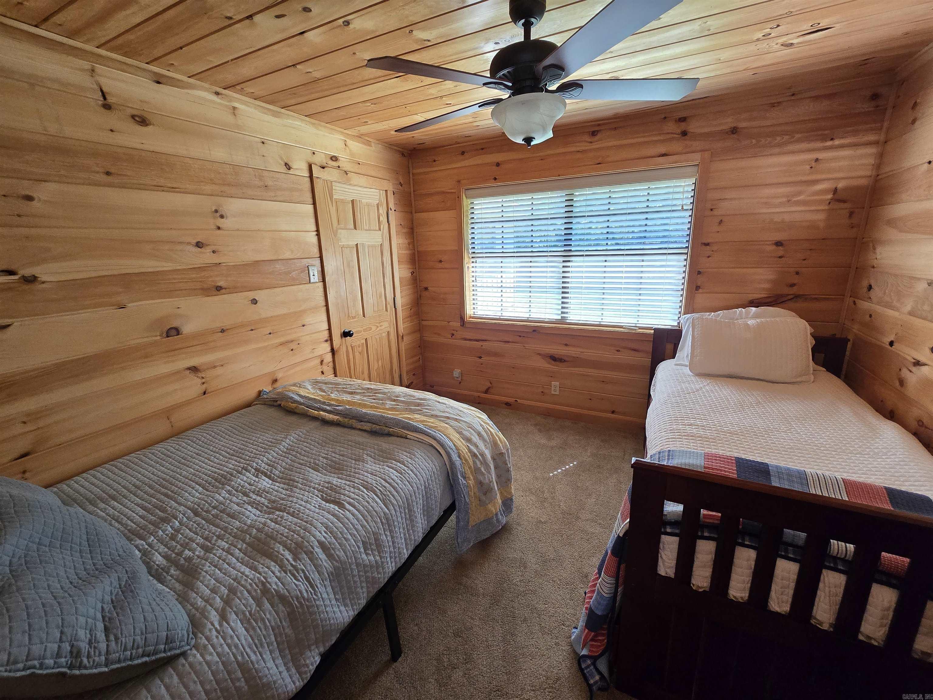 3189  Brownsville Rd  Greers Ferry, AR