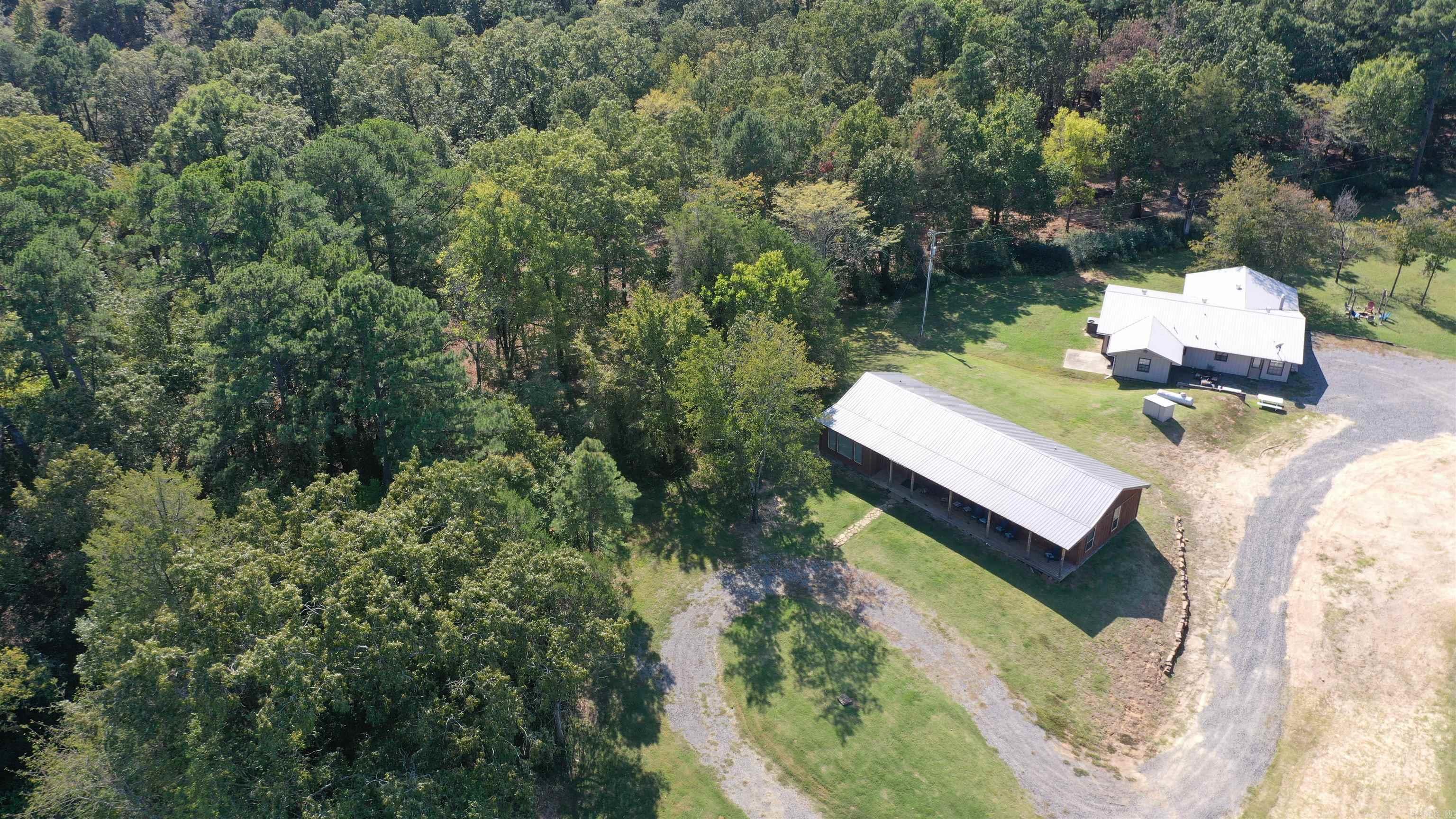 3189  Brownsville Rd  Greers Ferry, AR